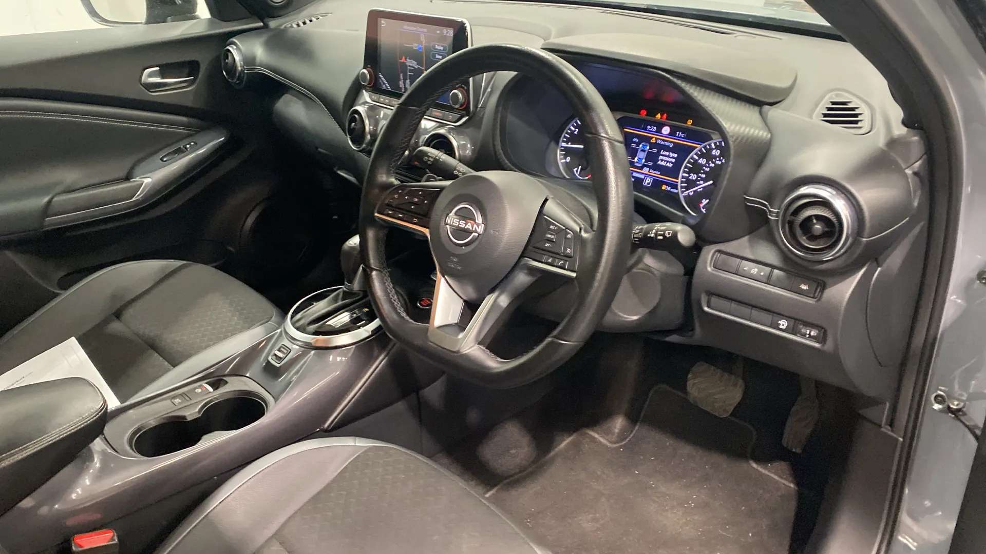 A 2024 NISSAN JUKE 1.0 DiG-T 114 N-Connecta DCT A 2024 NISSAN JUKE 1.0 DiG-T 114 N-Connecta DCT