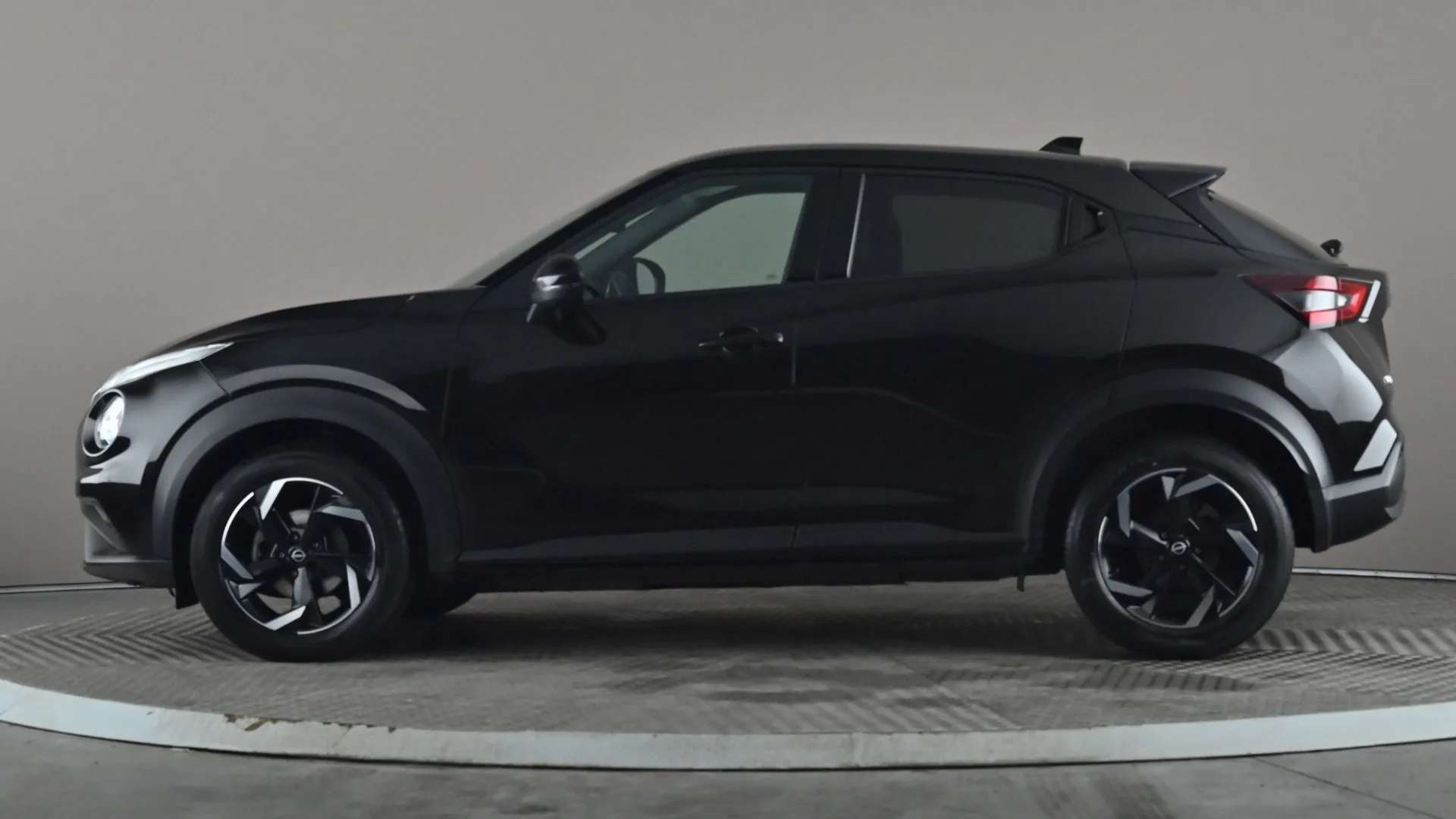 A 2022 NISSAN JUKE 1.0 DiG-T 114 N-Connecta DCT A 2022 NISSAN JUKE 1.0 DiG-T 114 N-Connecta DCT