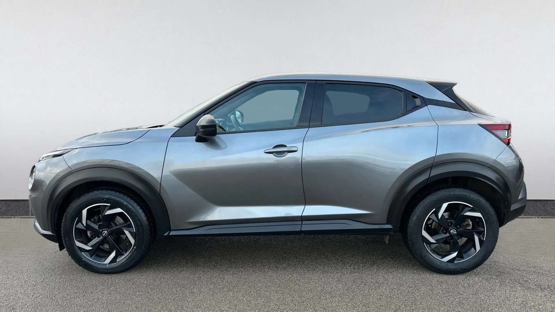 A 2022 NISSAN JUKE 1.0 DiG-T 114 N-Connecta DCT A 2022 NISSAN JUKE 1.0 DiG-T 114 N-Connecta DCT