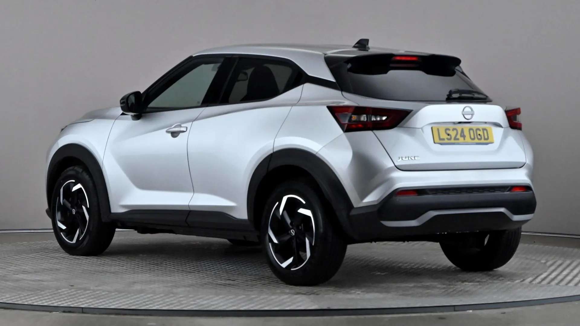 A 2024 NISSAN JUKE 1.0 DiG-T 114 N-Connecta DCT A 2024 NISSAN JUKE 1.0 DiG-T 114 N-Connecta DCT
