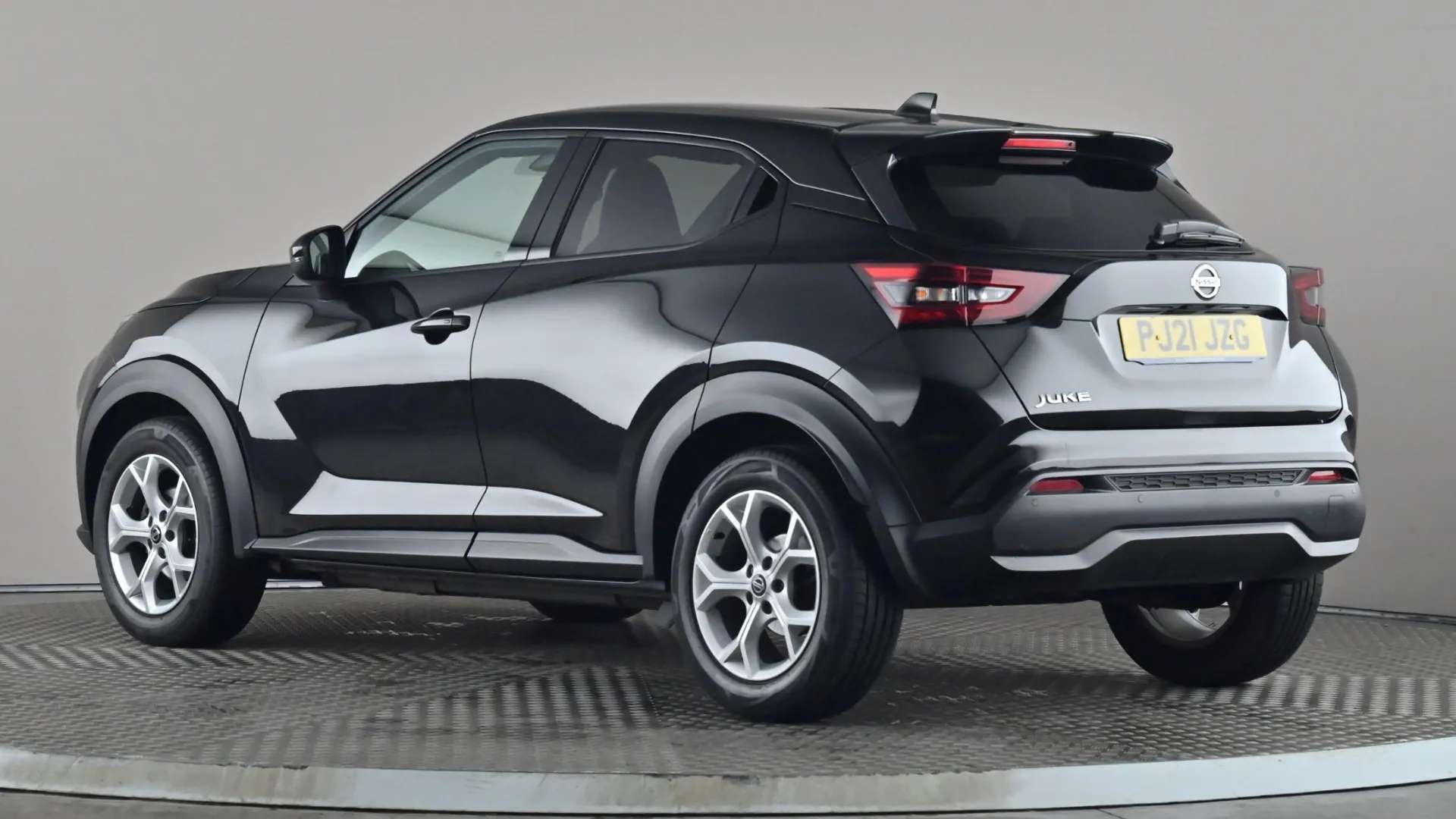 A 2021 NISSAN JUKE 1.0 DiG-T N-Connecta DCT A 2021 NISSAN JUKE 1.0 DiG-T N-Connecta DCT