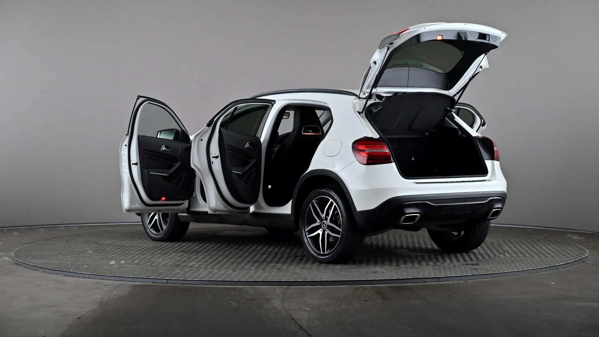 2019 MERCEDES-BENZ GLA 2019 MERCEDES-BENZ GLA