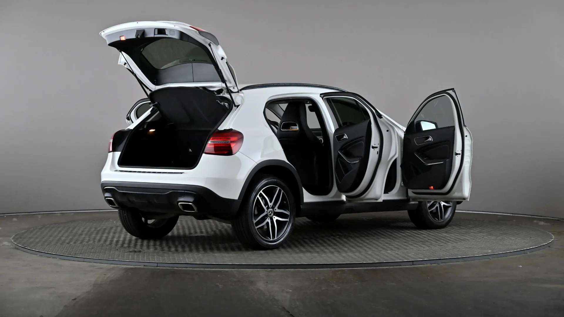 2019 MERCEDES-BENZ GLA 2019 MERCEDES-BENZ GLA