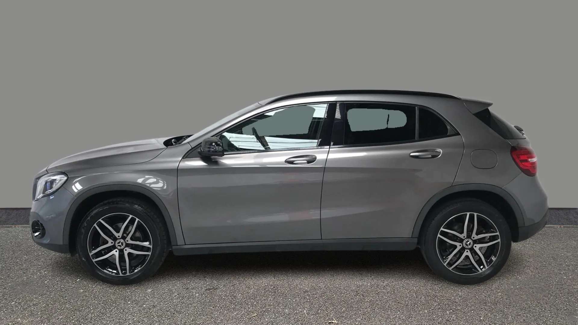 A 2019 MERCEDES-BENZ GLA GLA 180 Urban Edition Auto A 2019 MERCEDES-BENZ GLA GLA 180 Urban Edition Auto