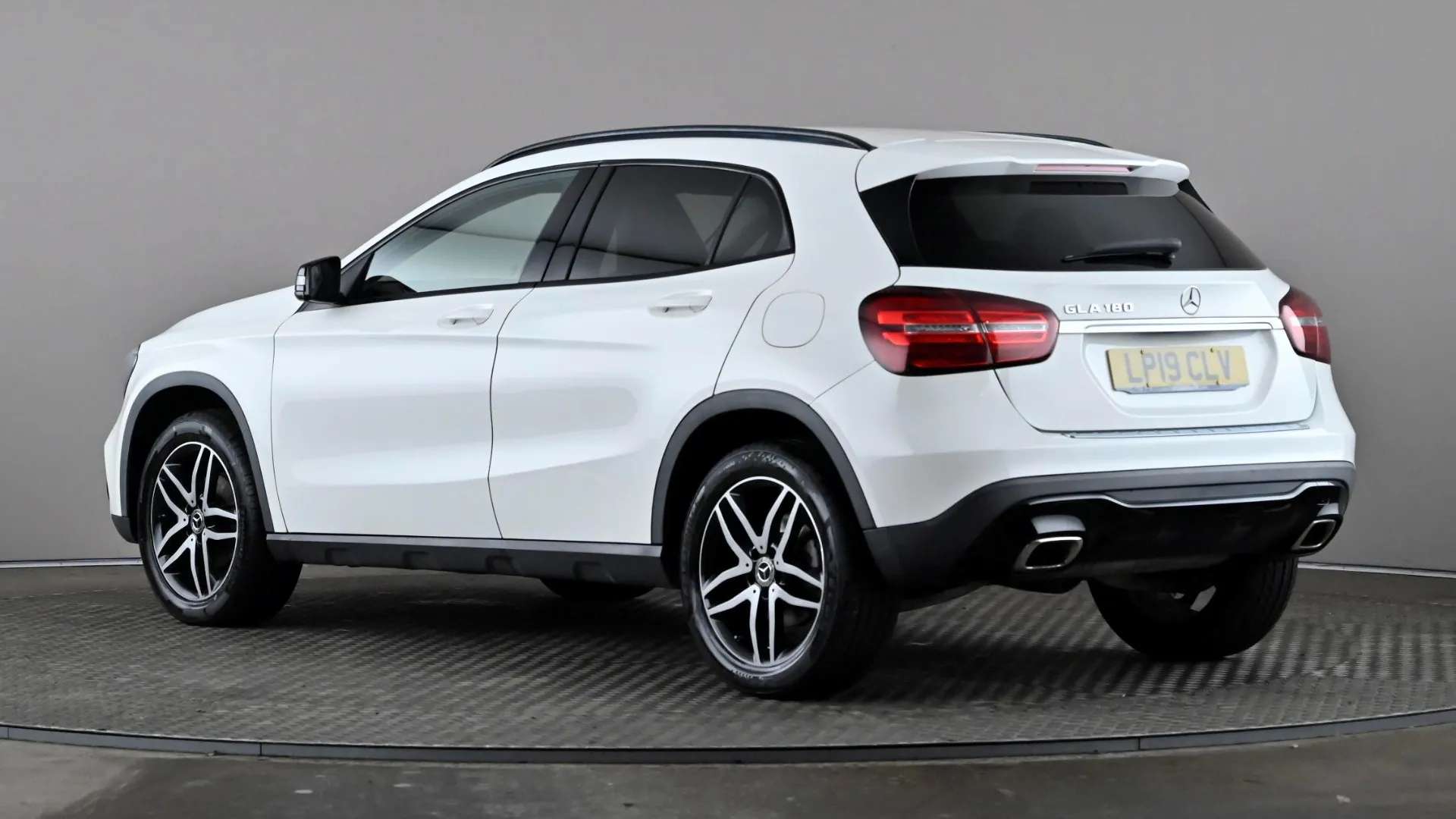 A 2019 MERCEDES-BENZ GLA GLA 180 Urban Edition Auto A 2019 MERCEDES-BENZ GLA GLA 180 Urban Edition Auto