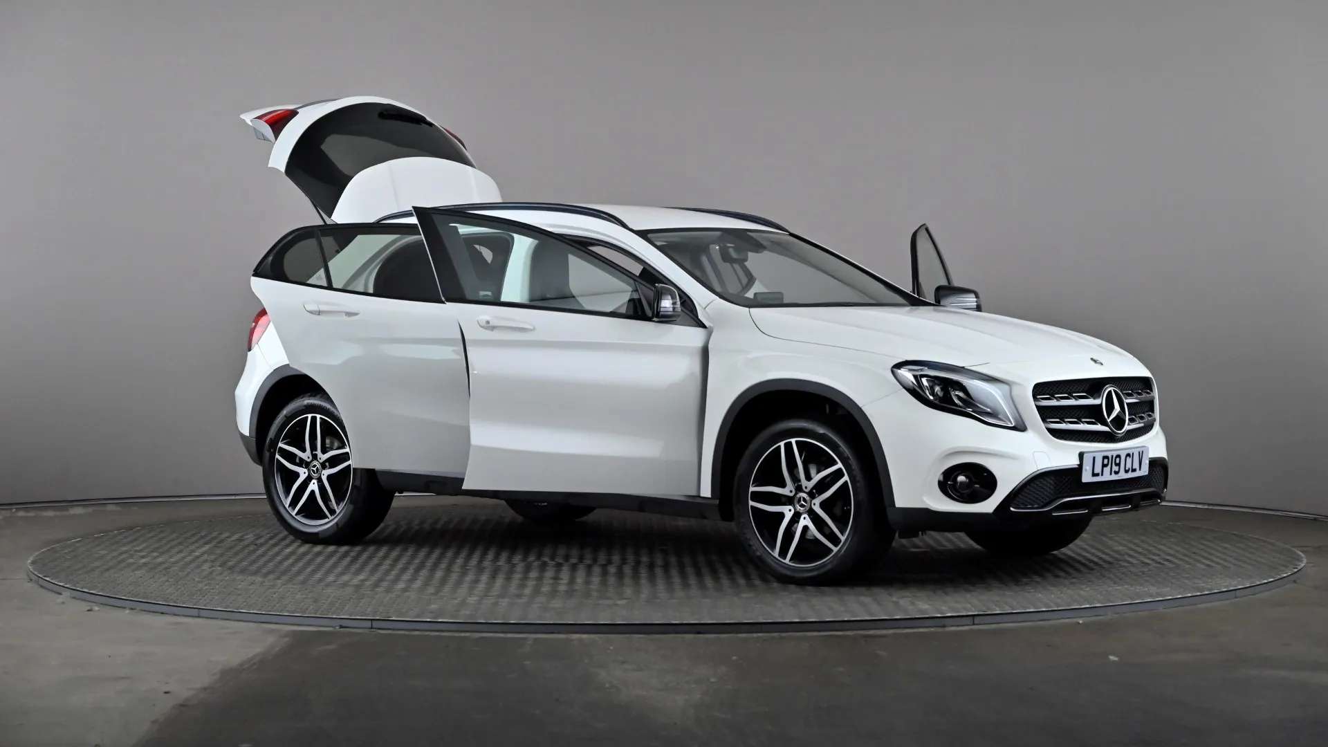 2019 MERCEDES-BENZ GLA 2019 MERCEDES-BENZ GLA