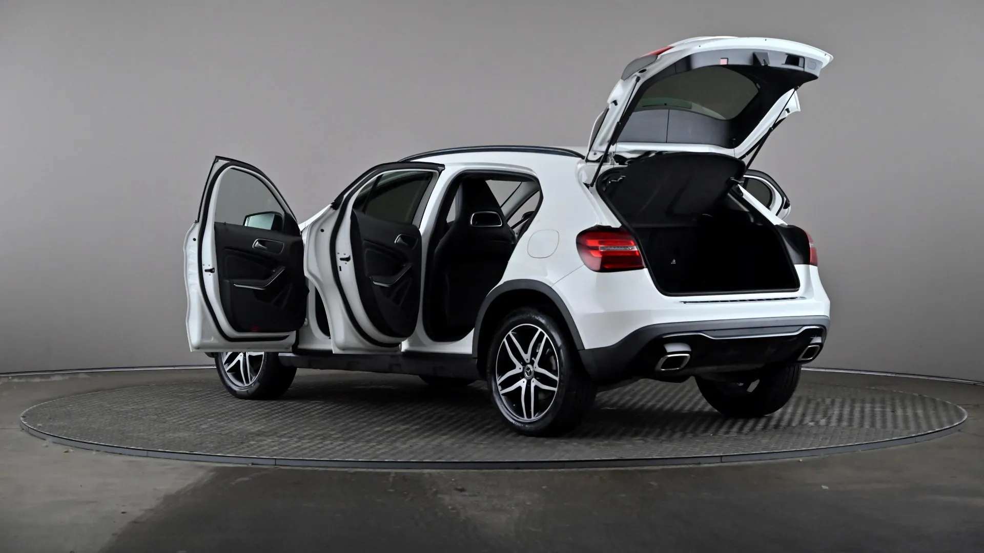 2019 MERCEDES-BENZ GLA 2019 MERCEDES-BENZ GLA