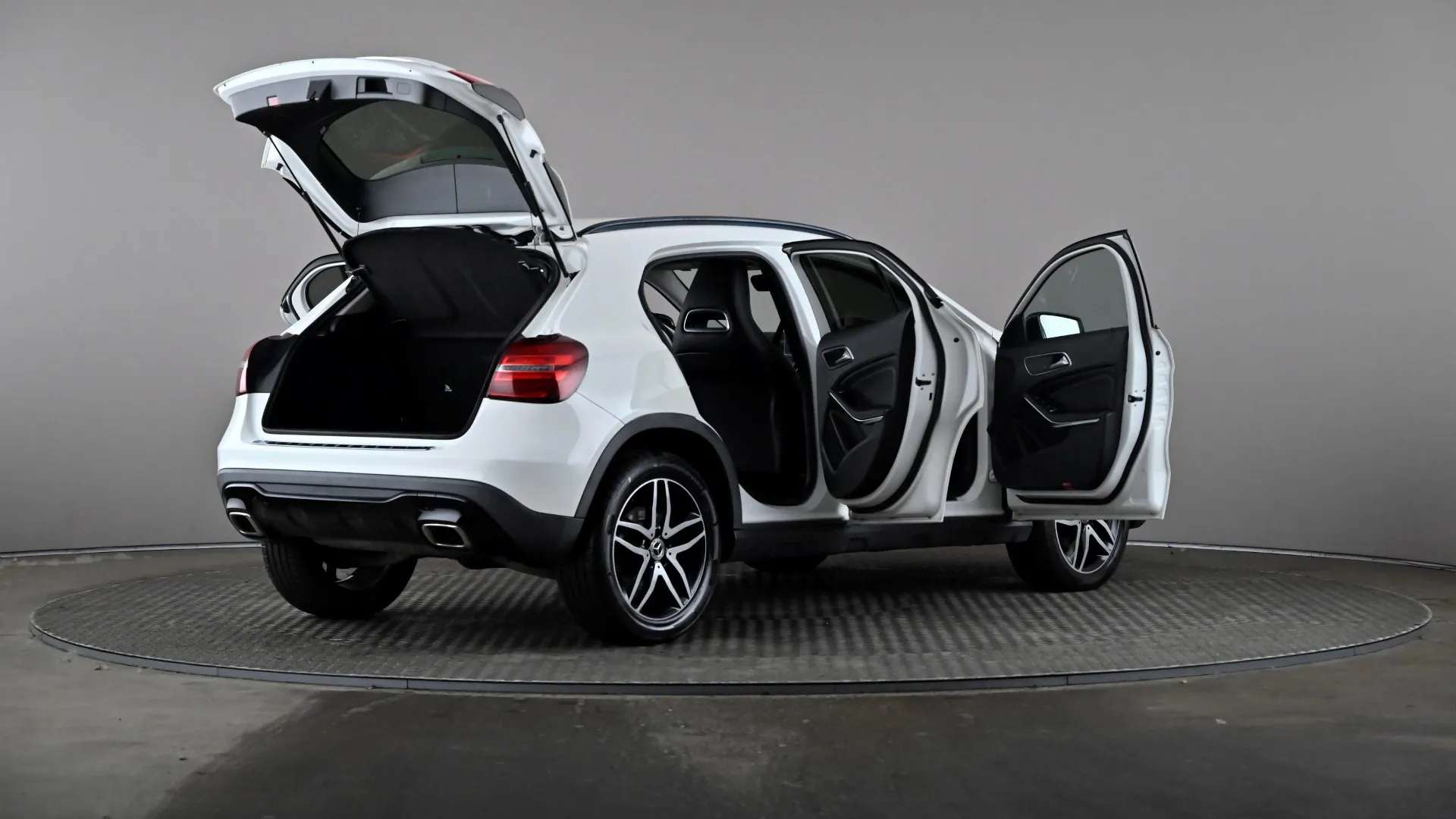 2019 MERCEDES-BENZ GLA 2019 MERCEDES-BENZ GLA
