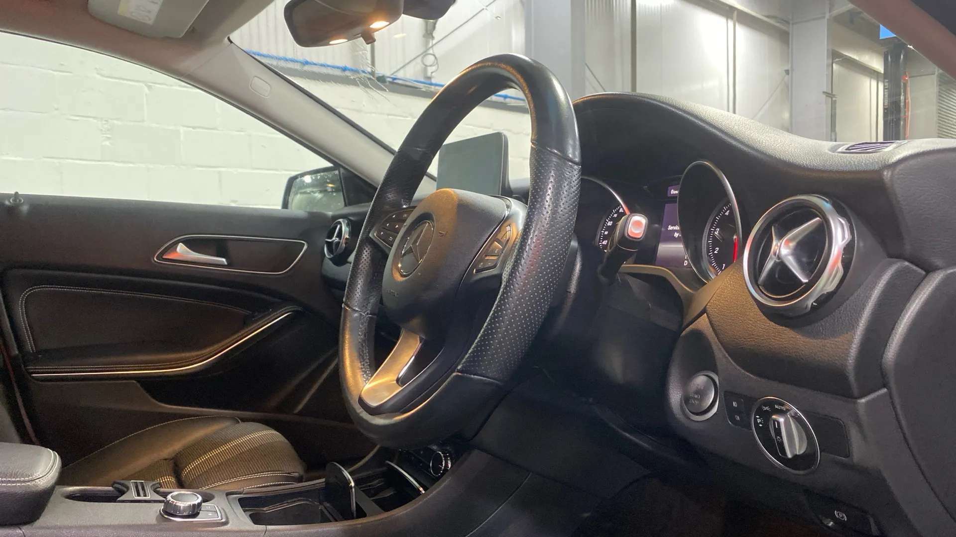 A 2019 MERCEDES-BENZ GLA GLA 180 Urban Edition Auto A 2019 MERCEDES-BENZ GLA GLA 180 Urban Edition Auto