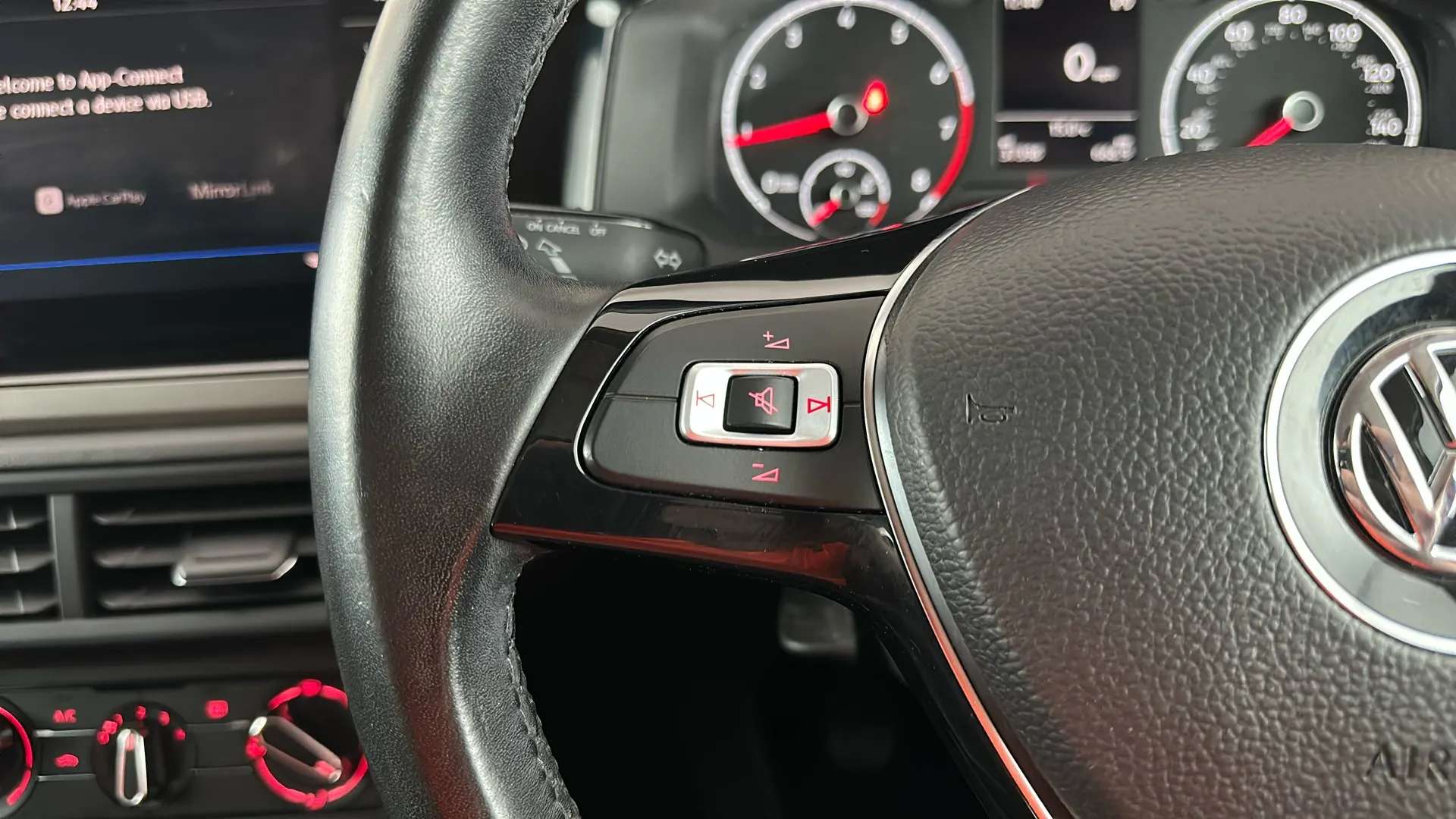 2018 VOLKSWAGEN POLO 2018 VOLKSWAGEN POLO