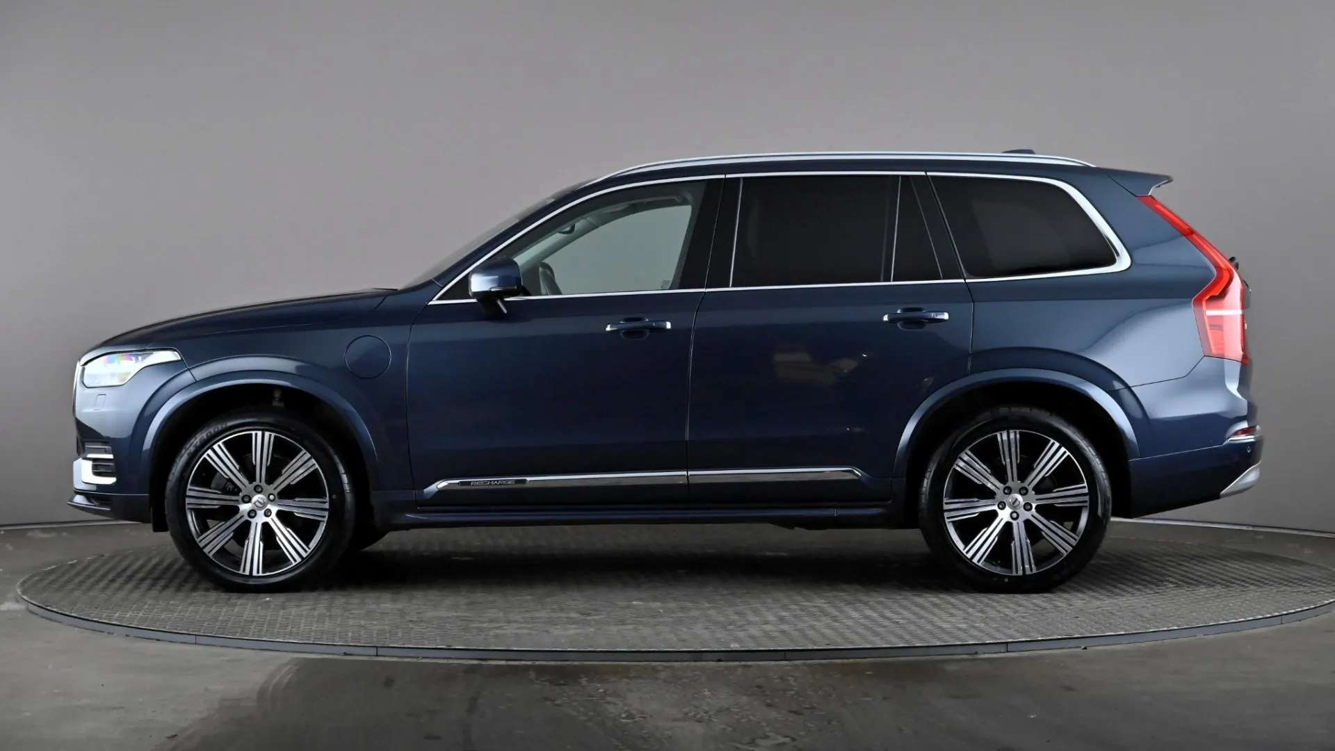 2022 VOLVO XC90 2022 VOLVO XC90