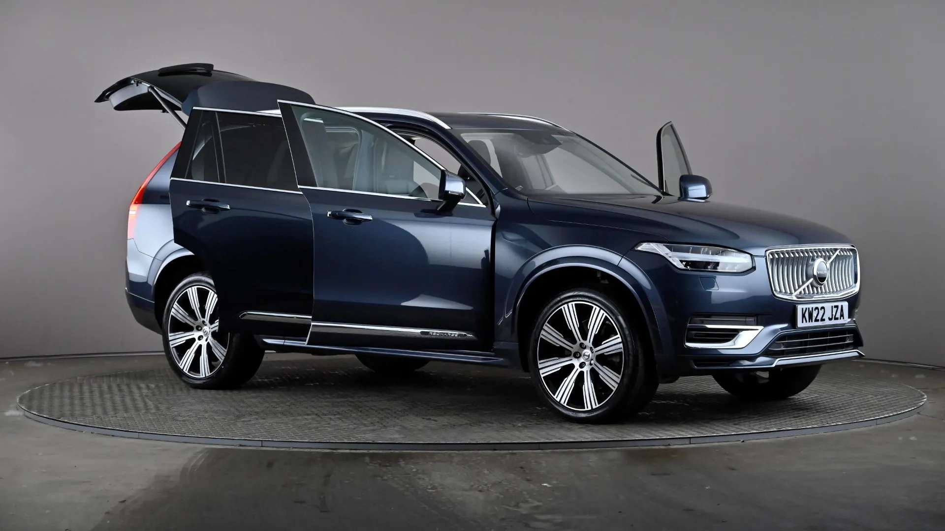 2022 VOLVO XC90 2022 VOLVO XC90