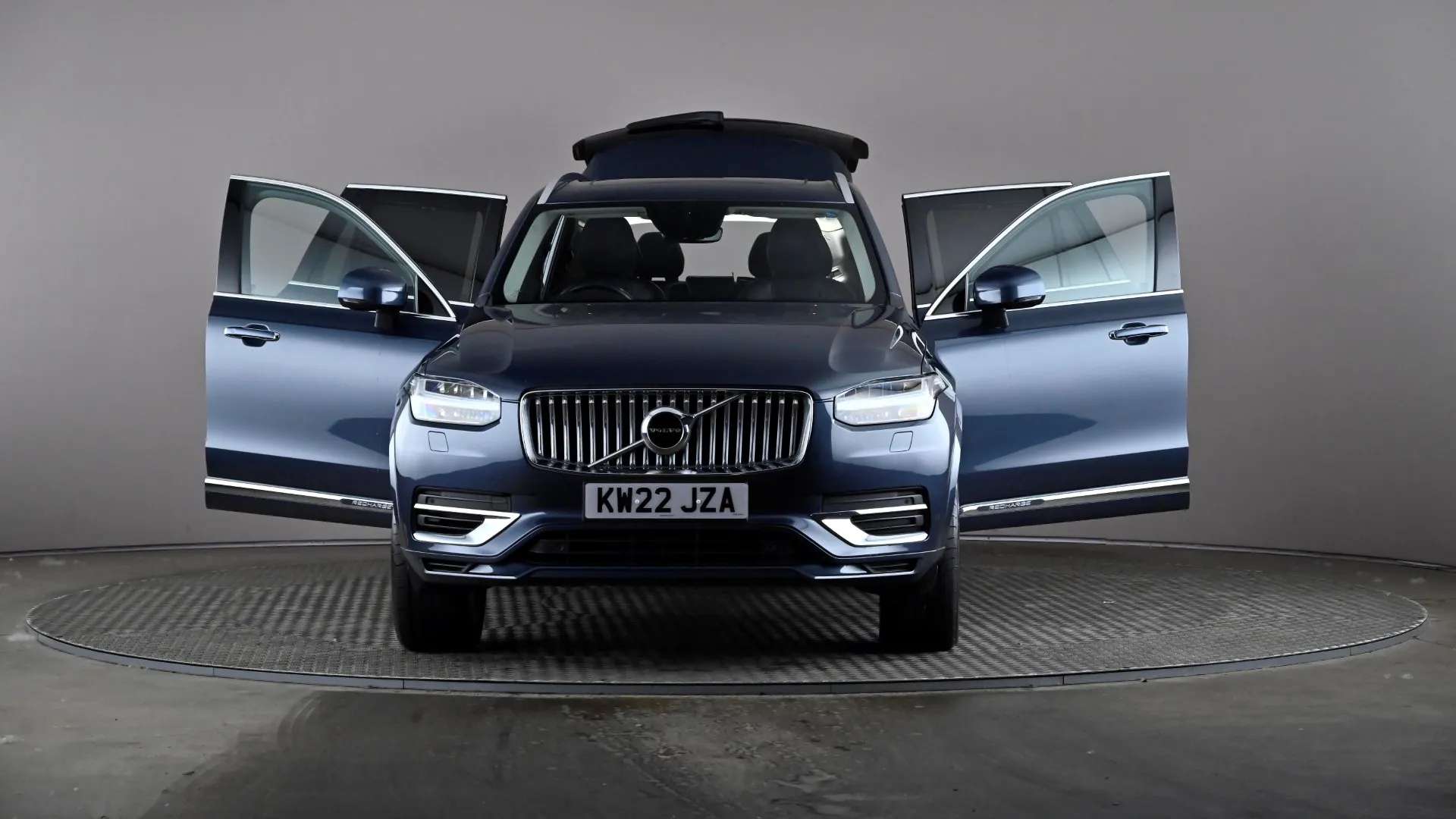 2022 VOLVO XC90 2022 VOLVO XC90