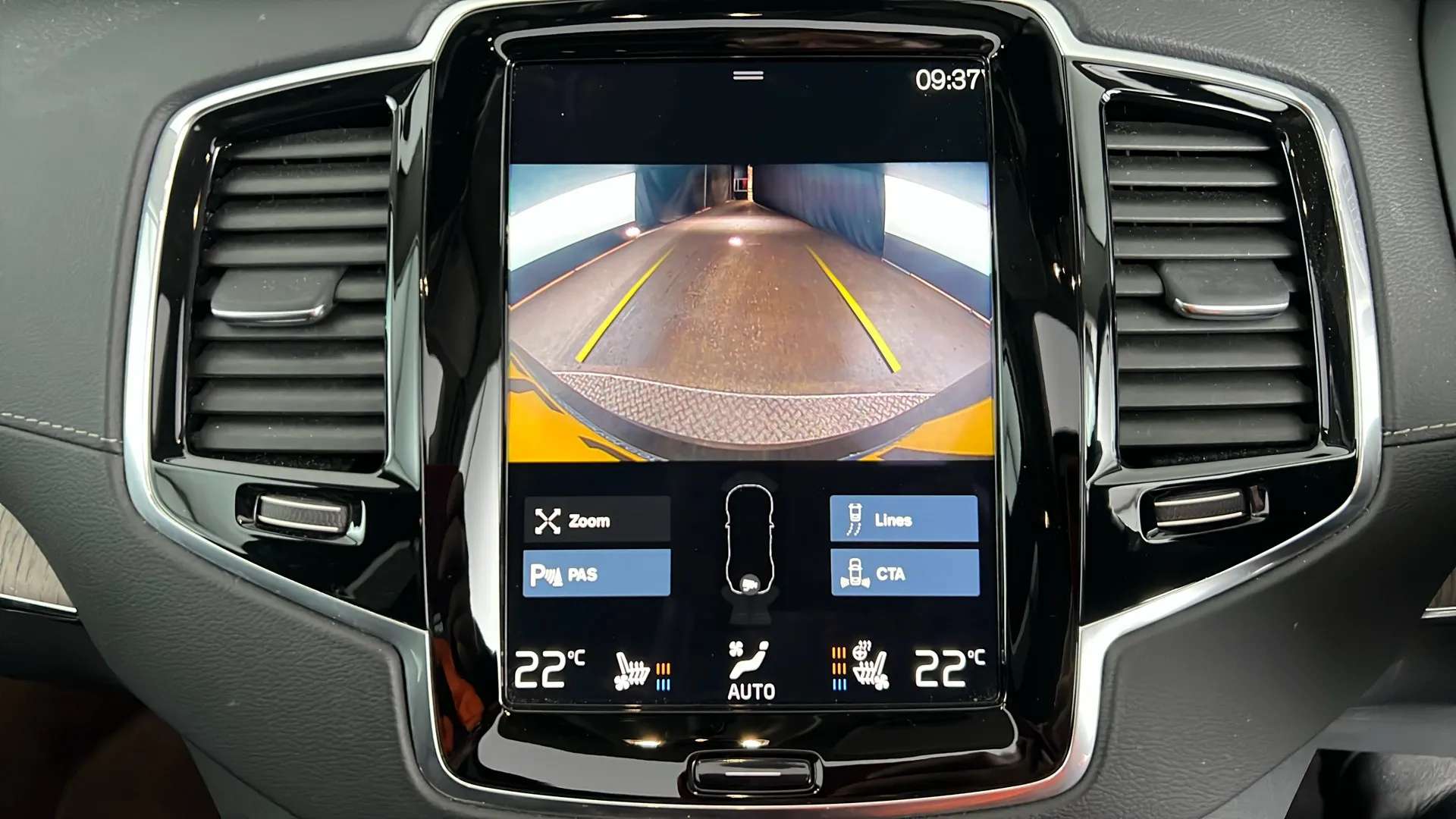 2022 VOLVO XC90 2022 VOLVO XC90