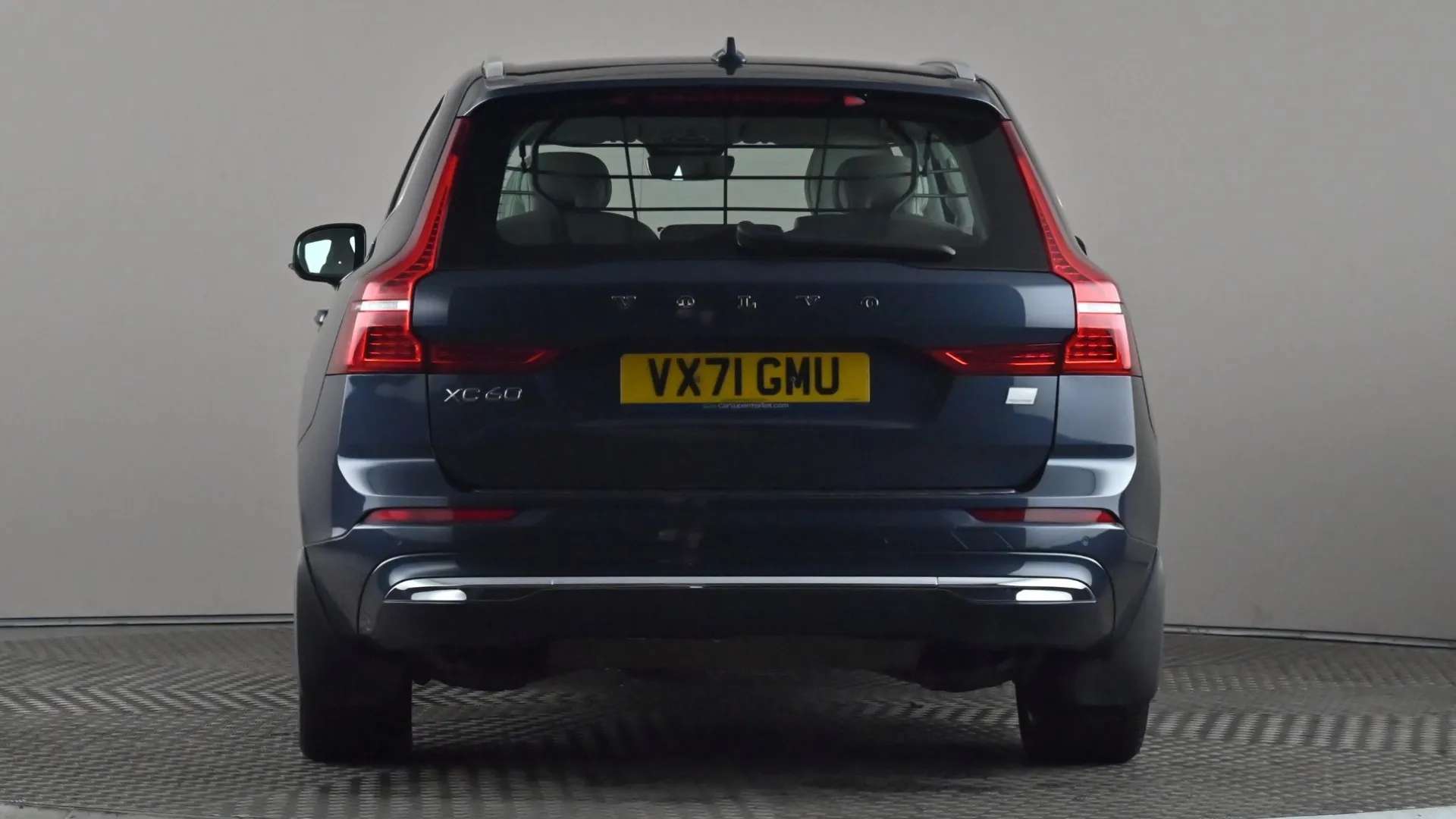 2021 VOLVO XC60 2021 VOLVO XC60