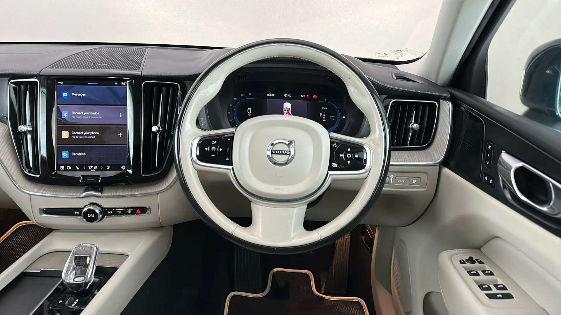 2021 VOLVO XC60 2021 VOLVO XC60