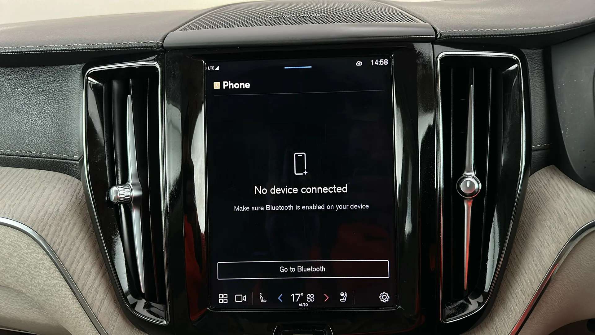 2021 VOLVO XC60 2021 VOLVO XC60