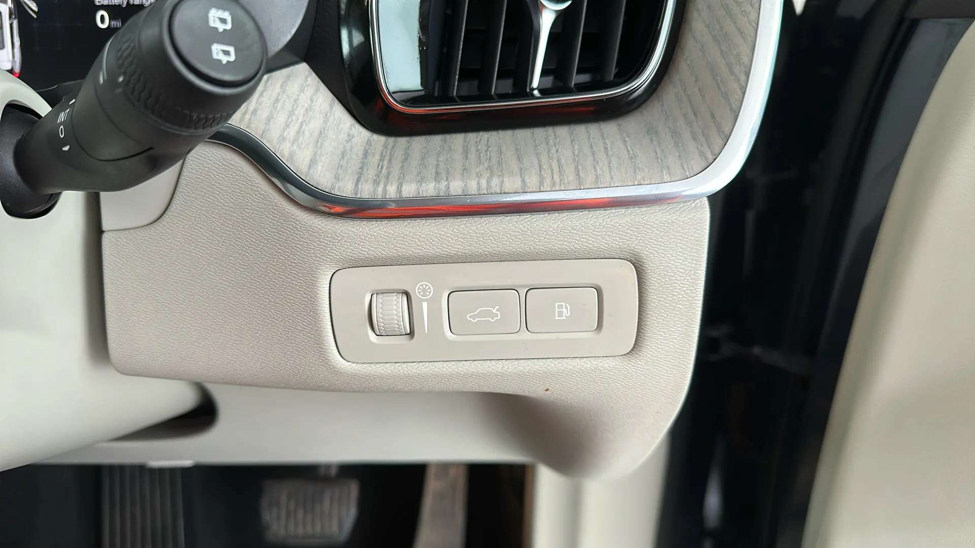 2021 VOLVO XC60 2021 VOLVO XC60