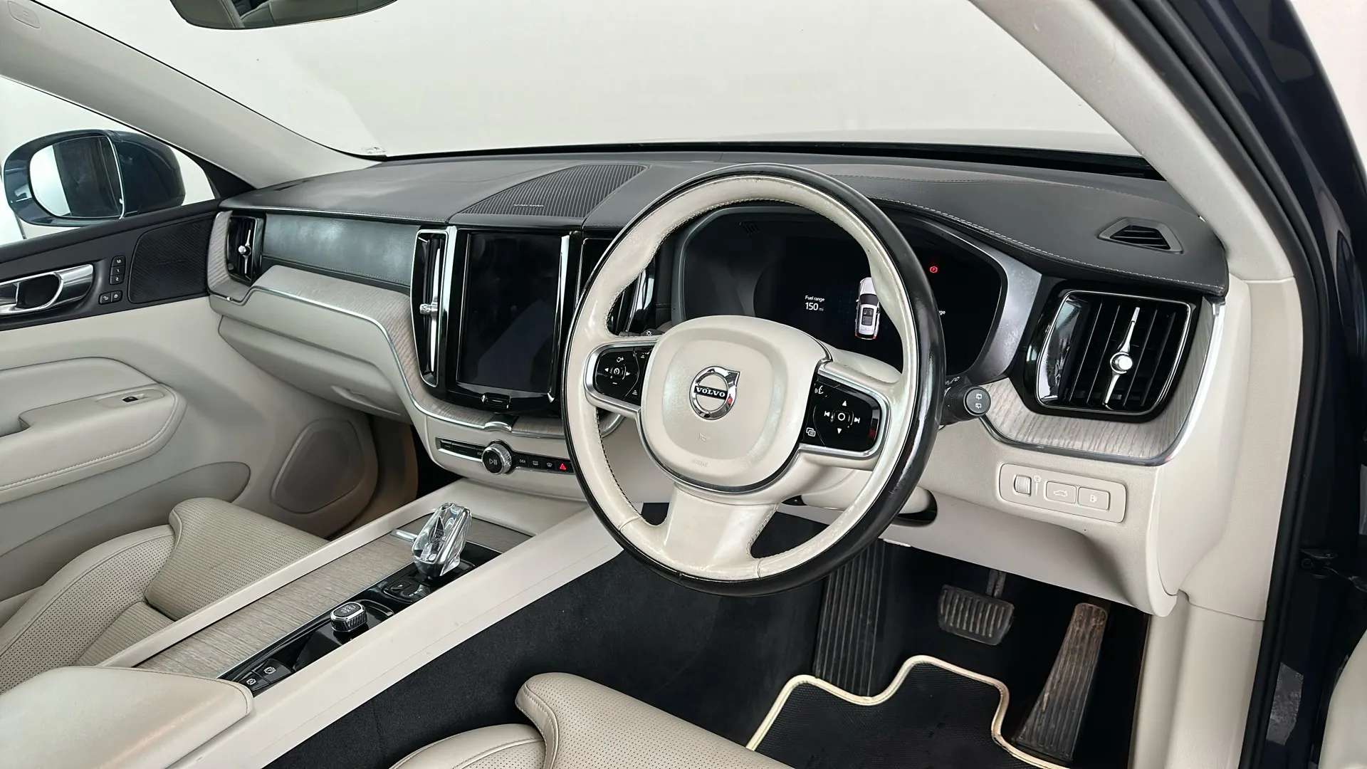 2021 VOLVO XC60 2021 VOLVO XC60