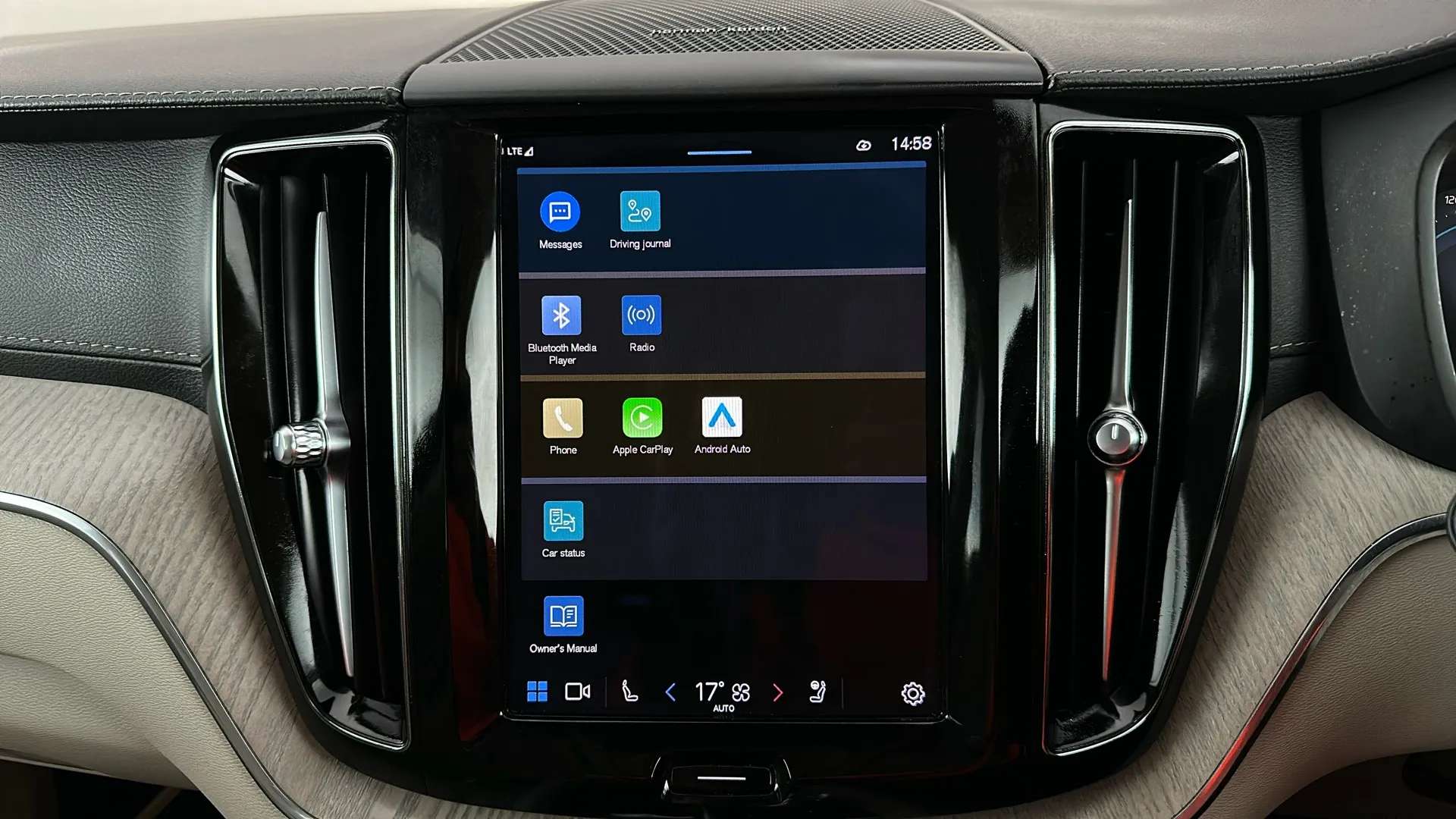 2021 VOLVO XC60 2021 VOLVO XC60