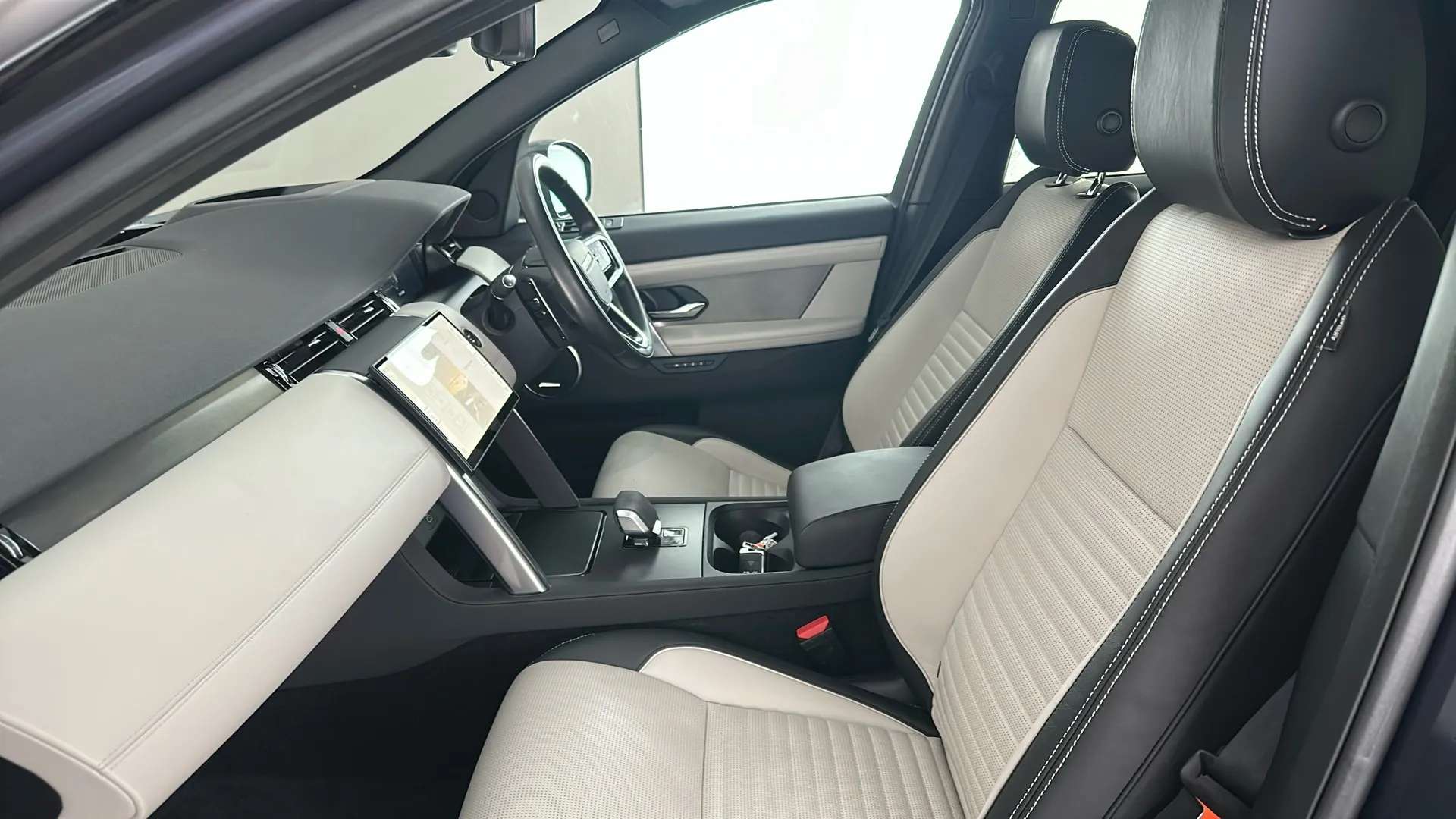 2024 LAND ROVER DISCOVERY SPORT 2024 LAND ROVER DISCOVERY SPORT