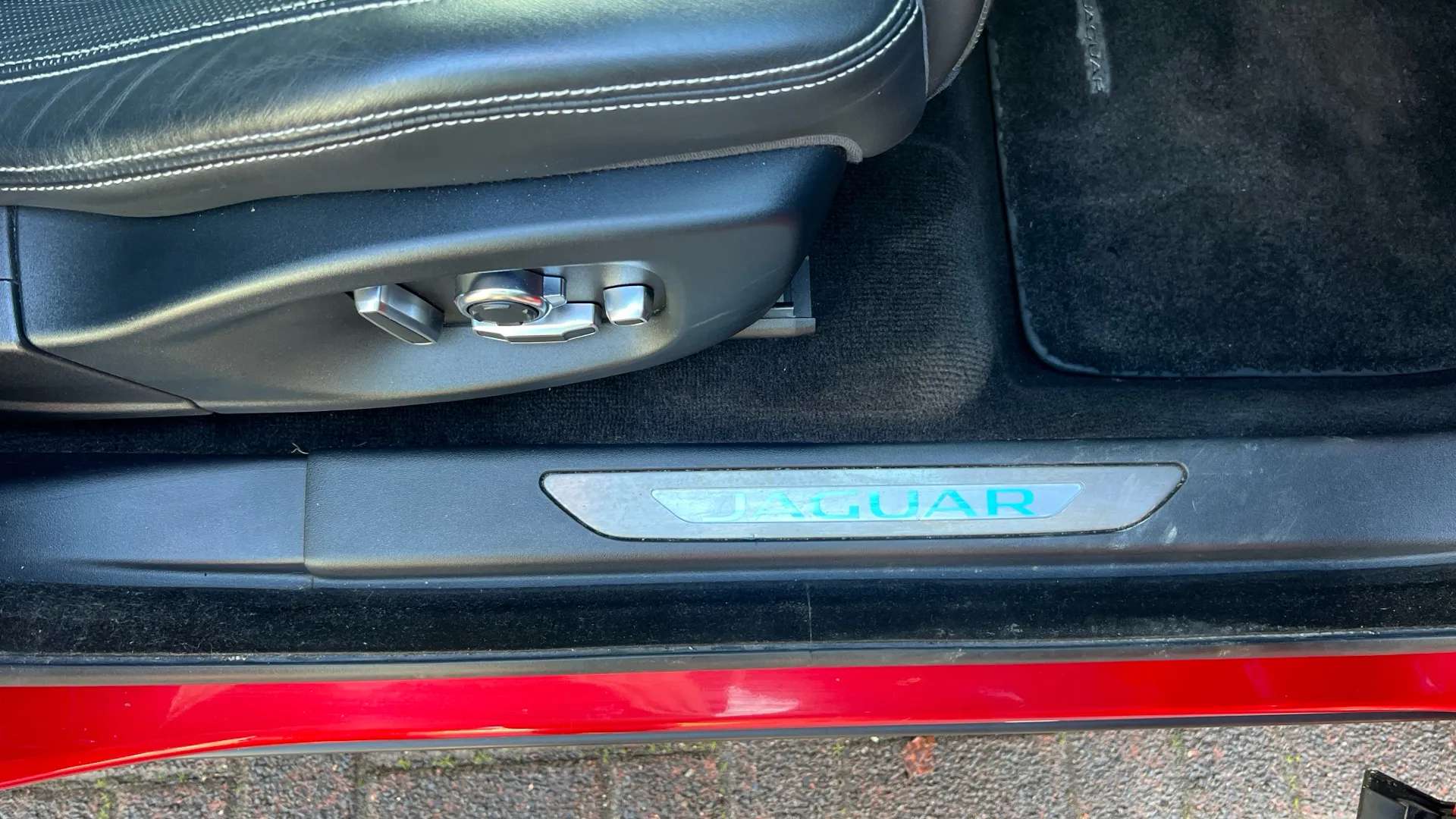 2019 JAGUAR E-PACE 2019 JAGUAR E-PACE