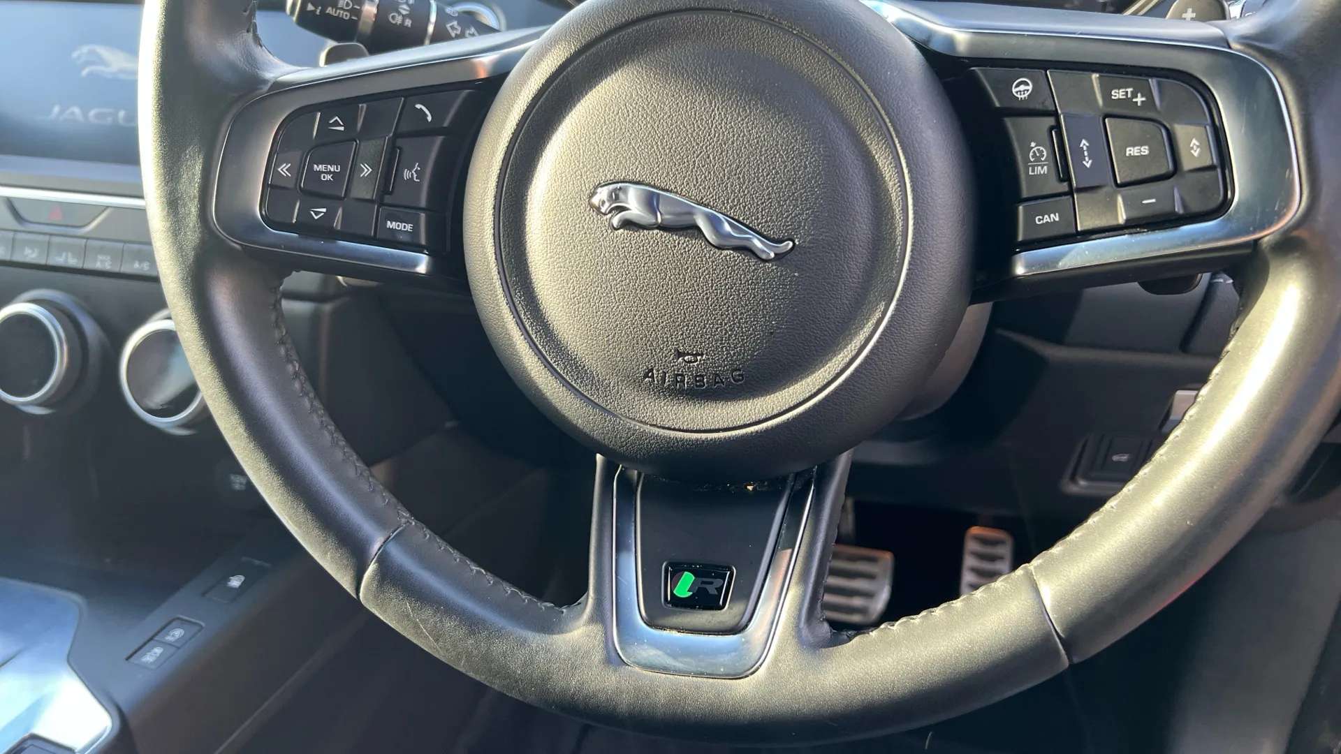 2019 JAGUAR E-PACE 2019 JAGUAR E-PACE