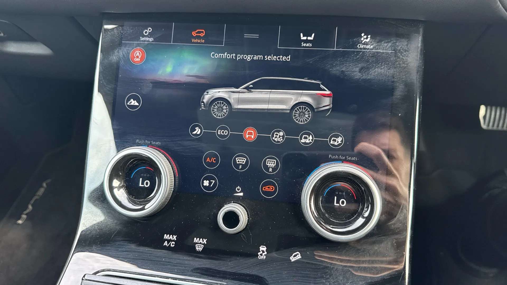 2020 LAND ROVER RANGE ROVER VELAR 2020 LAND ROVER RANGE ROVER VELAR