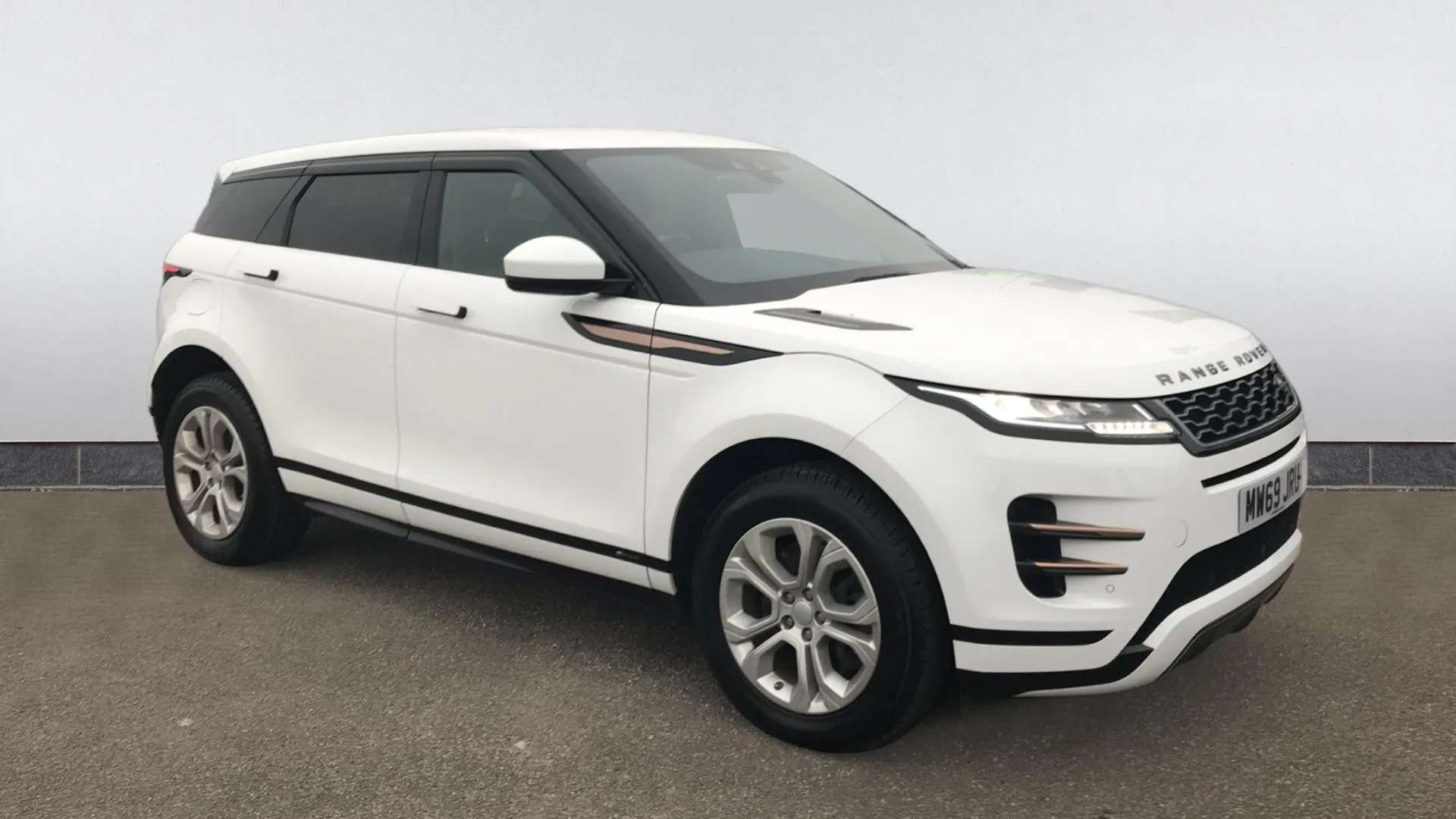 A 2019 LAND ROVER RANGE ROVER EVOQUE 2.0 D180 R-Dynamic S Auto A 2019 LAND ROVER RANGE ROVER EVOQUE 2.0 D180 R-Dynamic S Auto