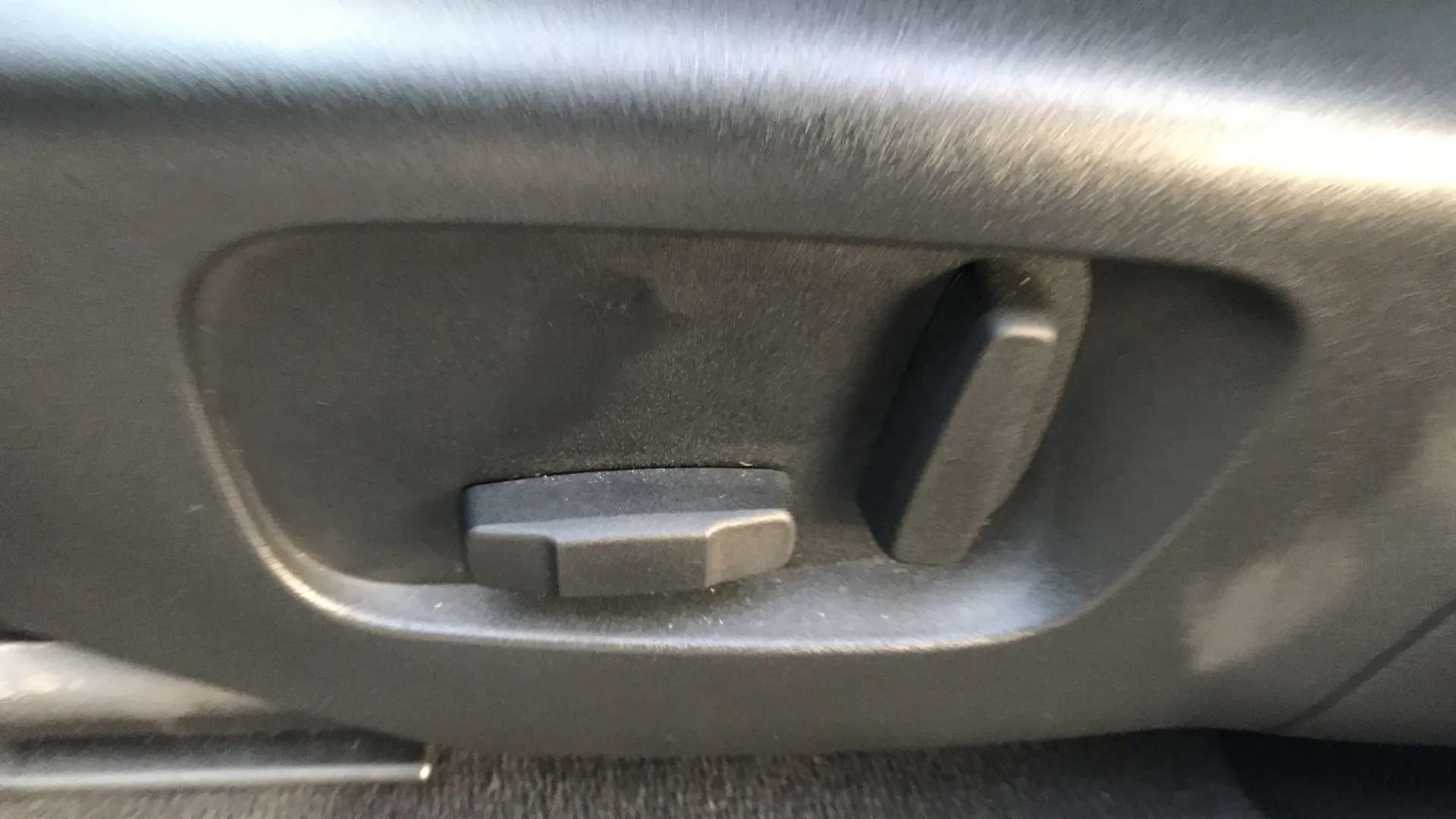 2019 LAND ROVER RANGE ROVER EVOQUE 2019 LAND ROVER RANGE ROVER EVOQUE