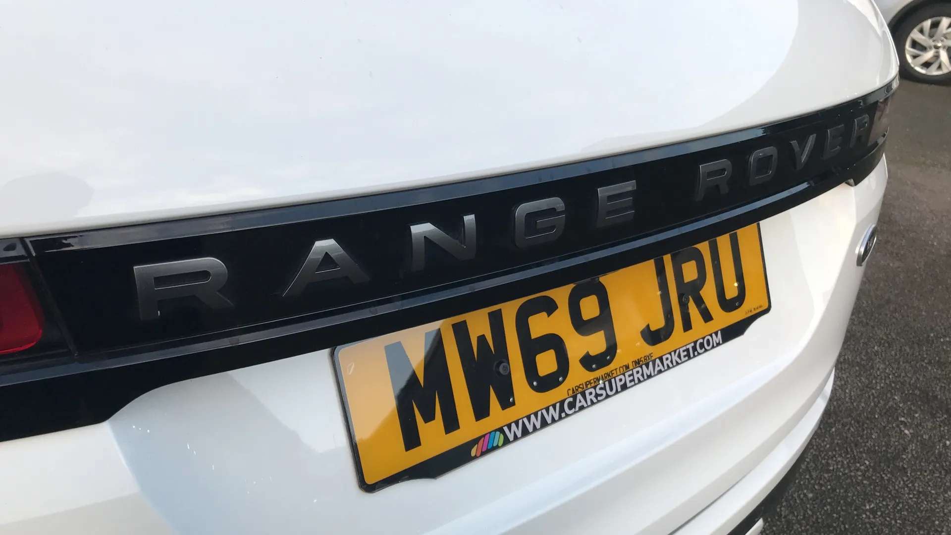 2019 LAND ROVER RANGE ROVER EVOQUE 2019 LAND ROVER RANGE ROVER EVOQUE