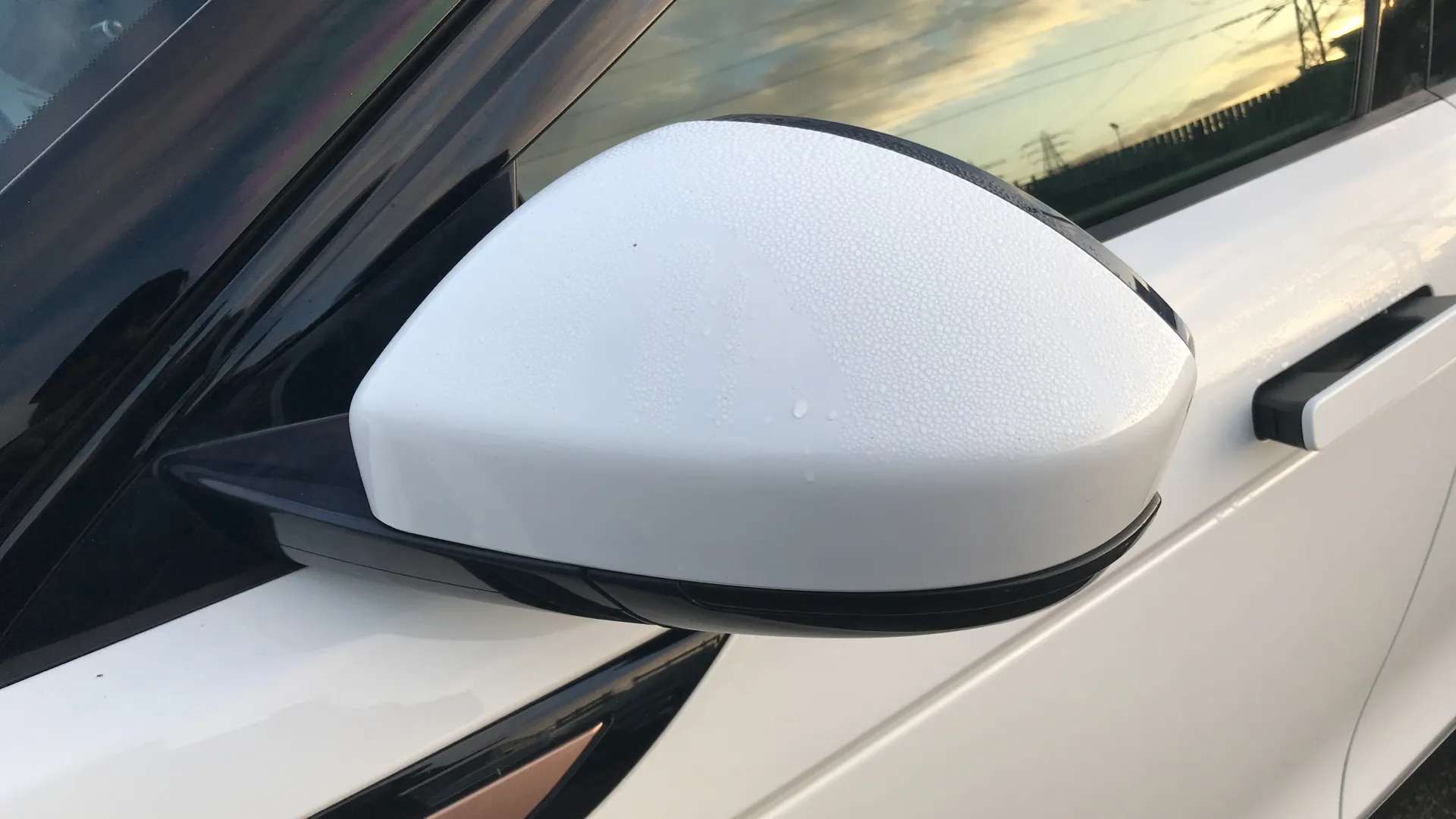 2019 LAND ROVER RANGE ROVER EVOQUE 2019 LAND ROVER RANGE ROVER EVOQUE