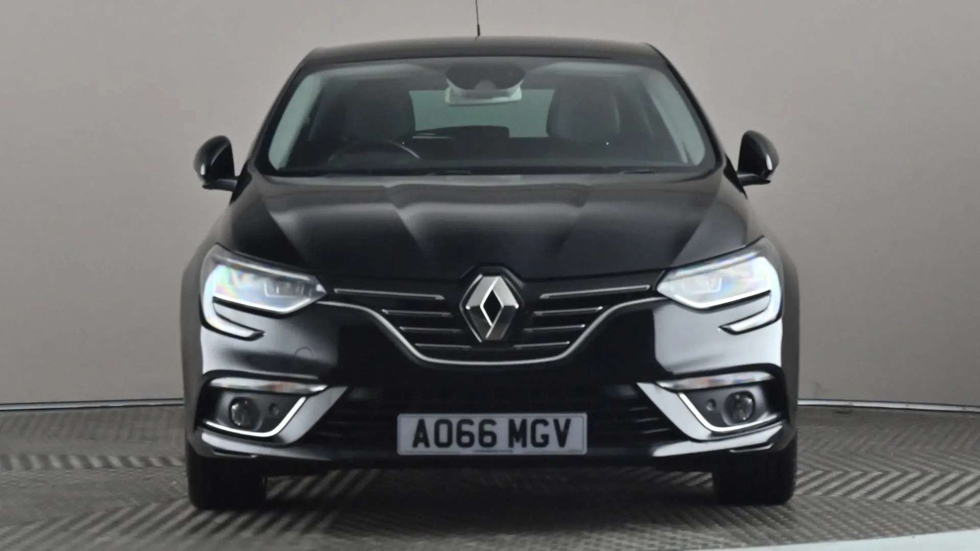 A 2016 RENAULT MEGANE 1.2 TCE Signature Nav A 2016 RENAULT MEGANE 1.2 TCE Signature Nav