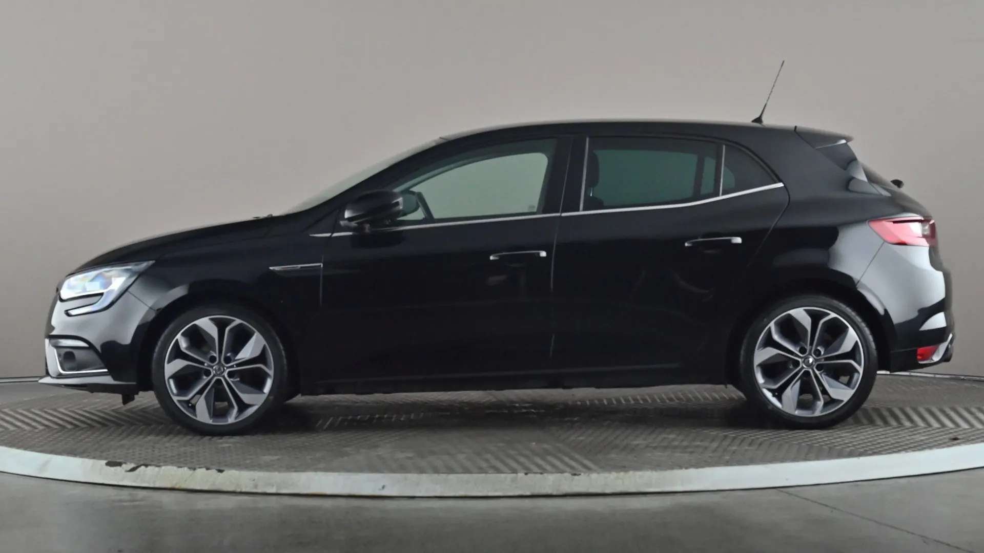 A 2016 RENAULT MEGANE 1.2 TCE Signature Nav A 2016 RENAULT MEGANE 1.2 TCE Signature Nav