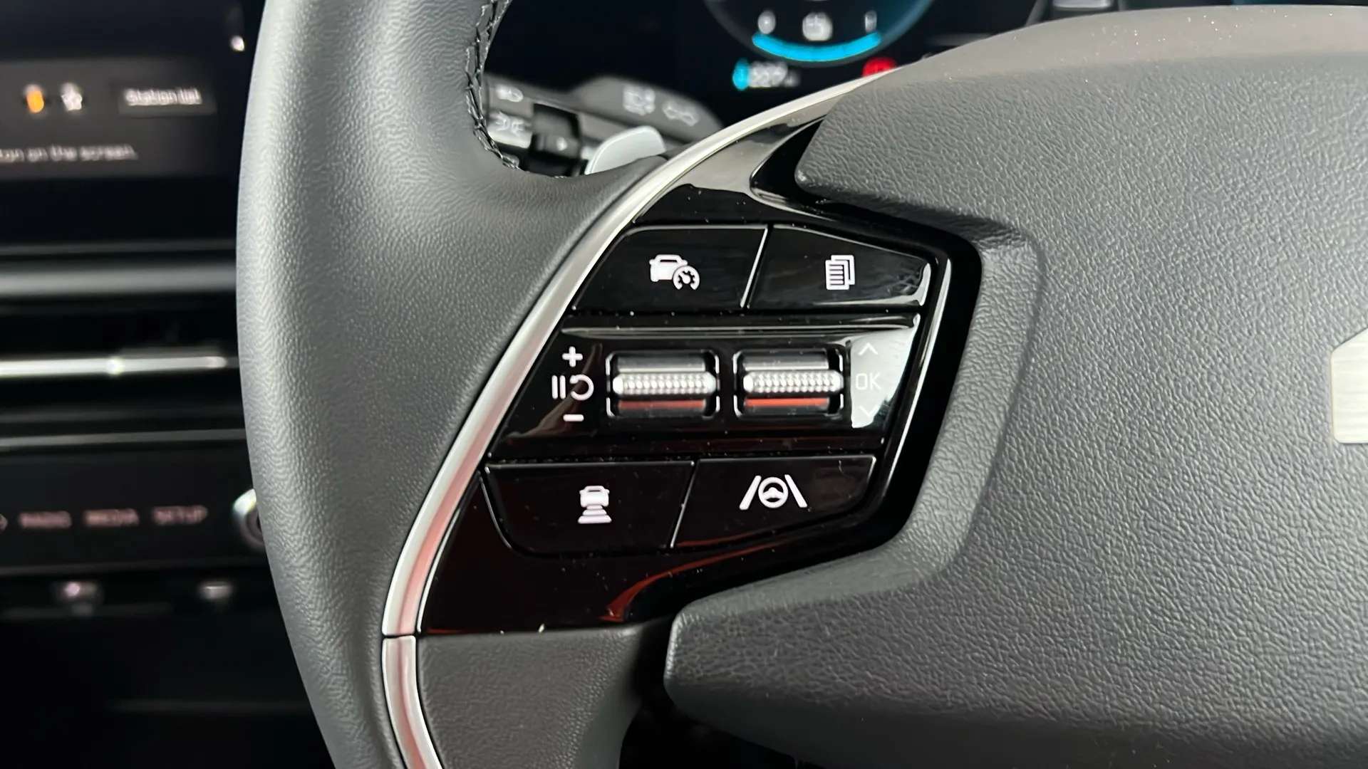 2024 KIA NIRO 2024 KIA NIRO