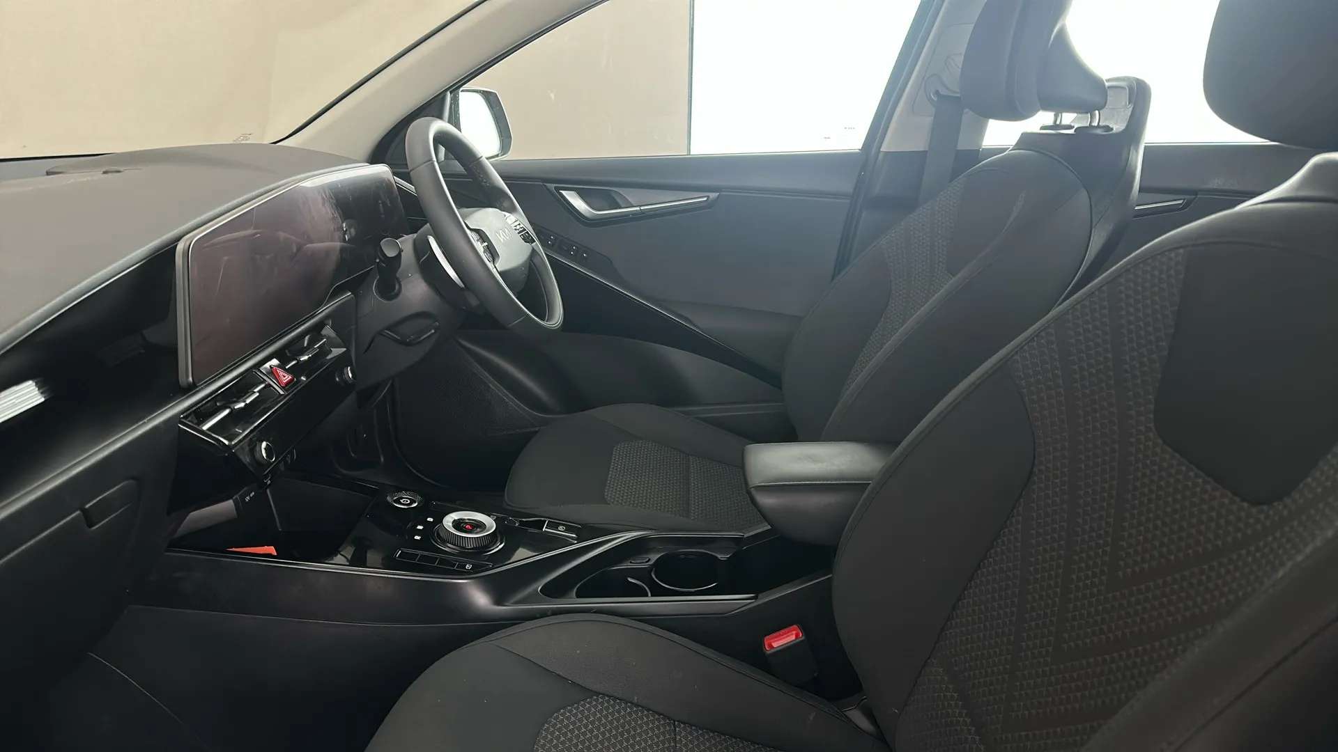 2025 KIA NIRO 2025 KIA NIRO