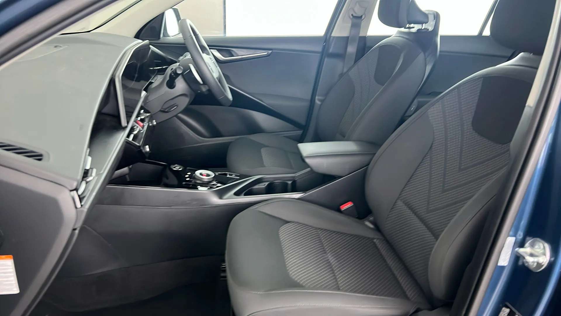 2025 KIA NIRO 2025 KIA NIRO