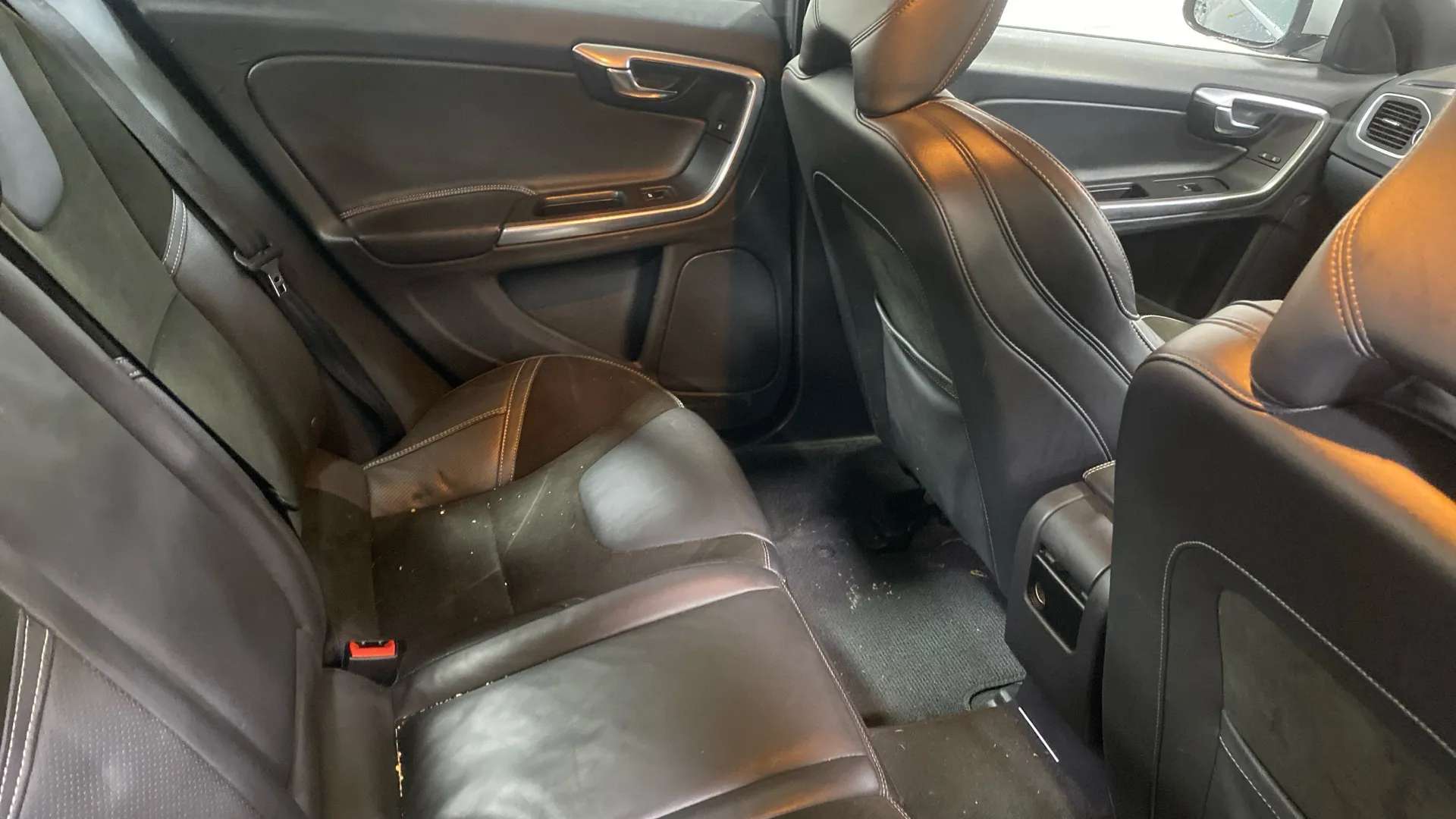 2017 VOLVO S60 2017 VOLVO S60