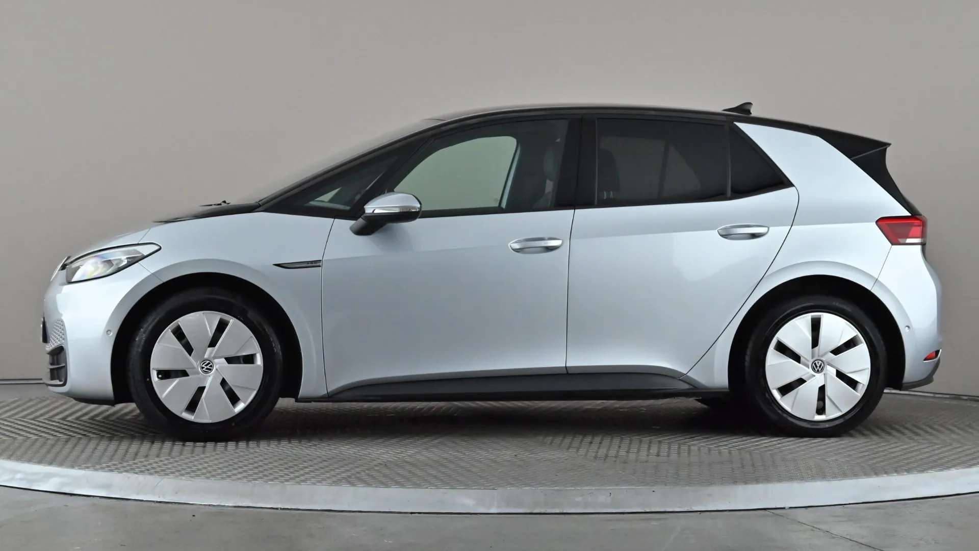 A 2023 VOLKSWAGEN ID.3 150kW Life Pro Performance 58kWh Auto A 2023 VOLKSWAGEN ID.3 150kW Life Pro Performance 58kWh Auto