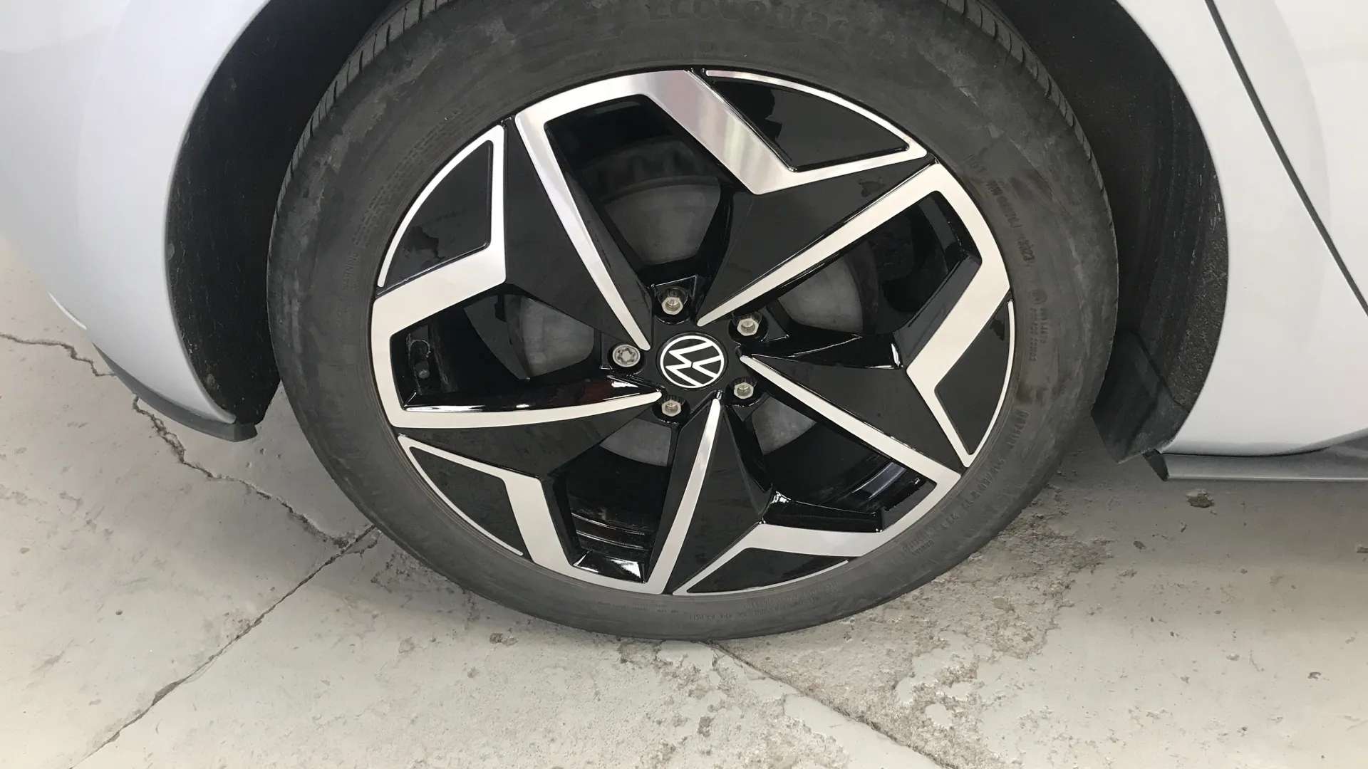 2020 VOLKSWAGEN ID.3 2020 VOLKSWAGEN ID.3