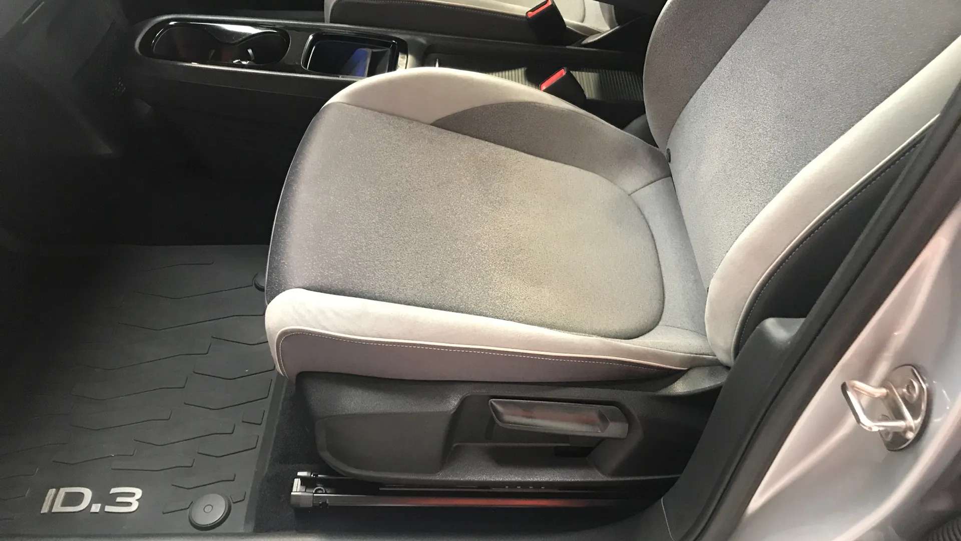 2020 VOLKSWAGEN ID.3 2020 VOLKSWAGEN ID.3