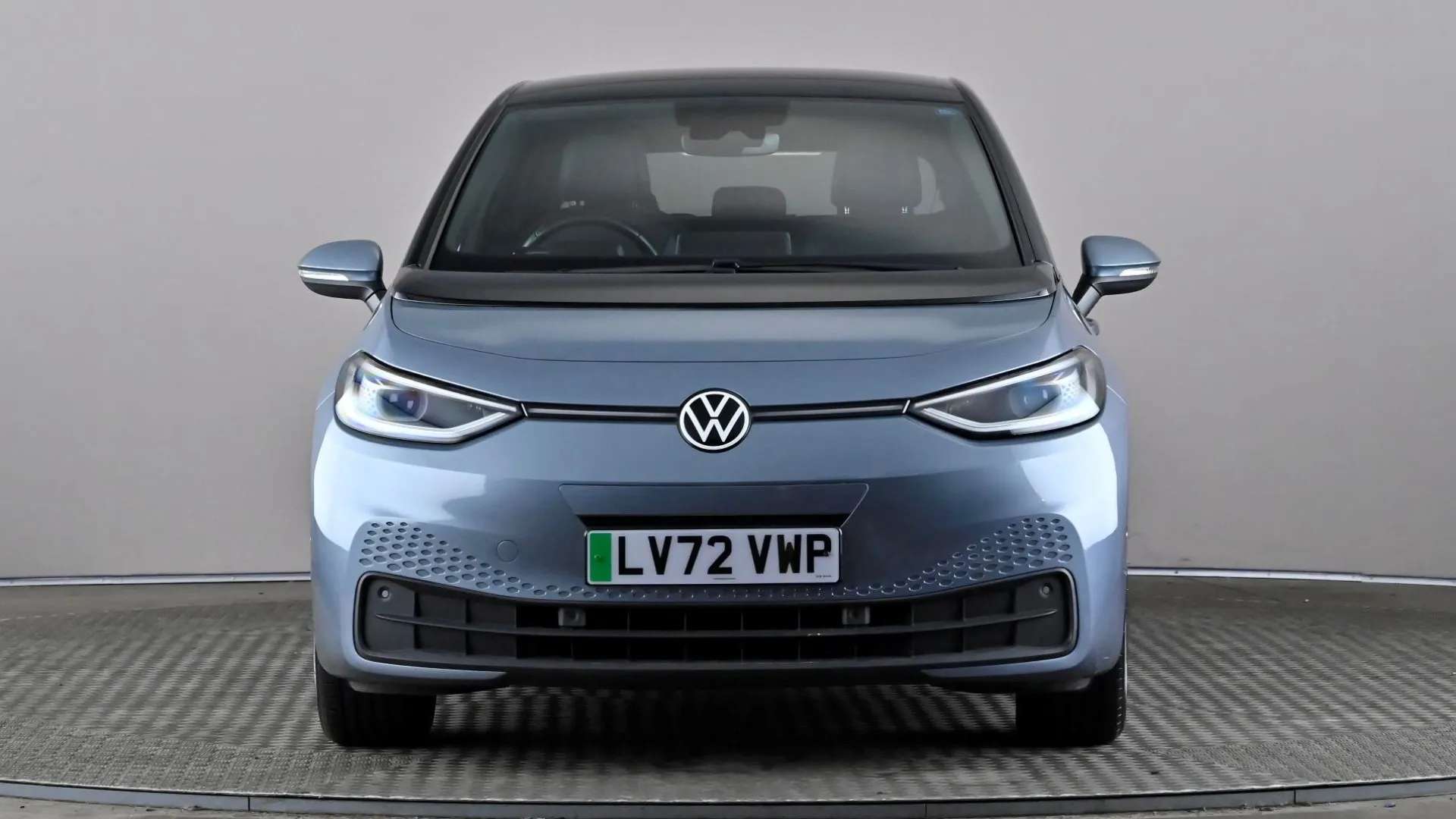 A 2023 VOLKSWAGEN ID.3 150kW Family Pro Performance 58kWh Auto A 2023 VOLKSWAGEN ID.3 150kW Family Pro Performance 58kWh Auto