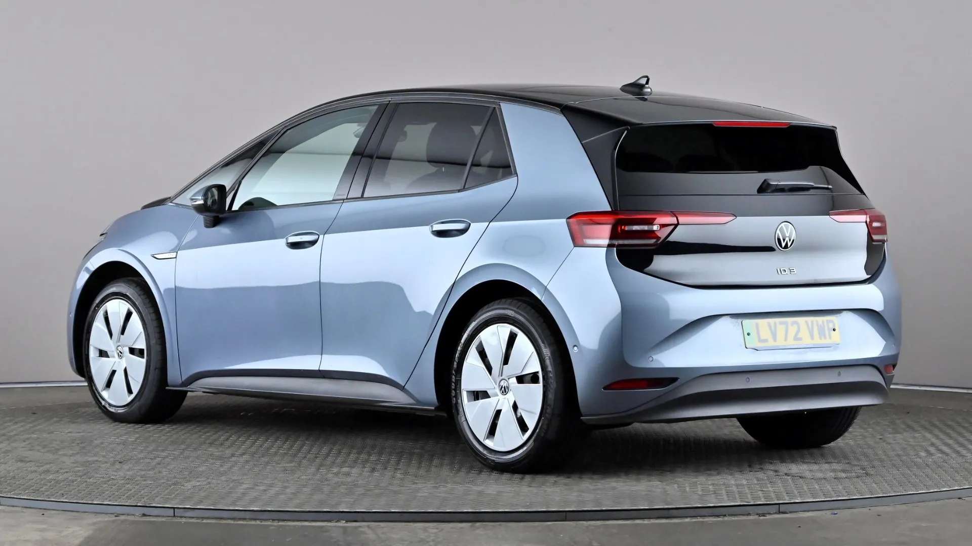A 2023 VOLKSWAGEN ID.3 150kW Family Pro Performance 58kWh Auto A 2023 VOLKSWAGEN ID.3 150kW Family Pro Performance 58kWh Auto