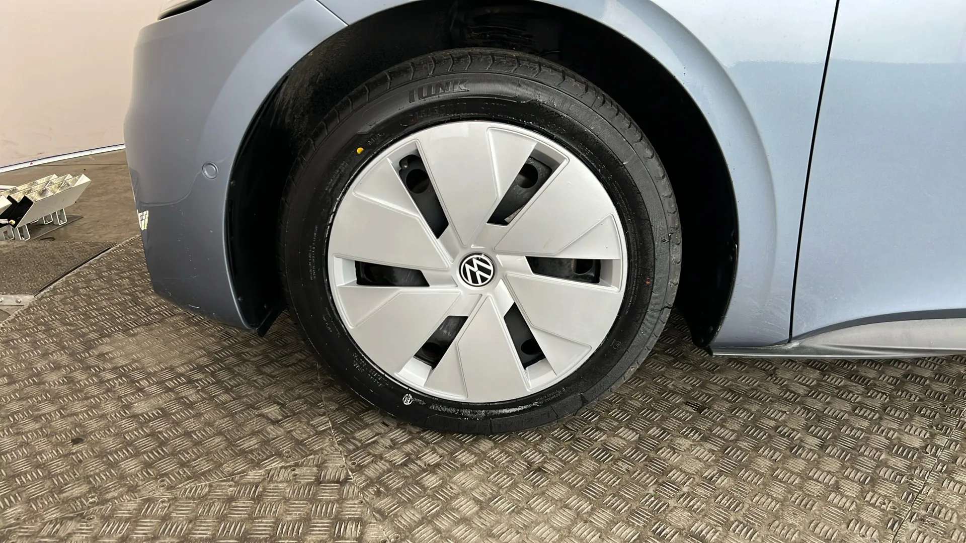 2023 VOLKSWAGEN ID.3 2023 VOLKSWAGEN ID.3
