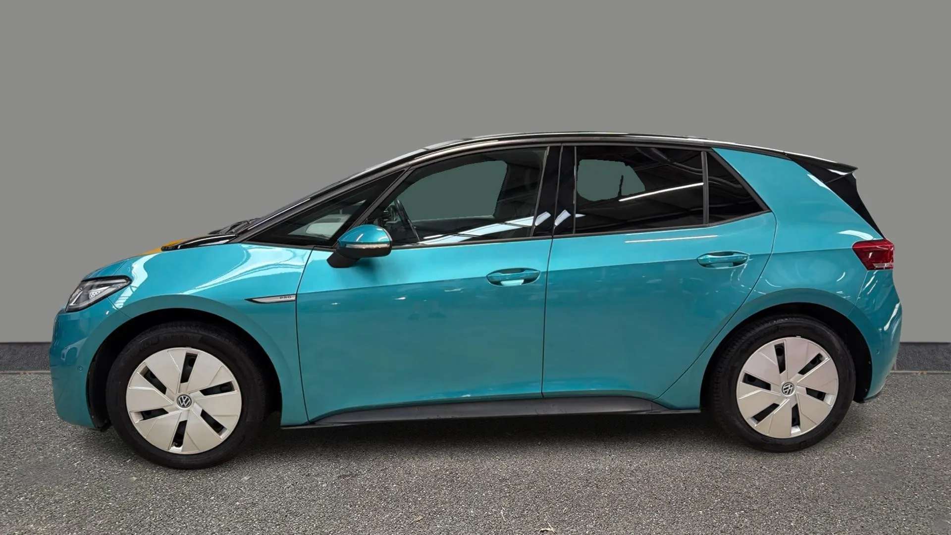A 2022 VOLKSWAGEN ID.3 150kW Family Pro Performance 58kWh Auto A 2022 VOLKSWAGEN ID.3 150kW Family Pro Performance 58kWh Auto