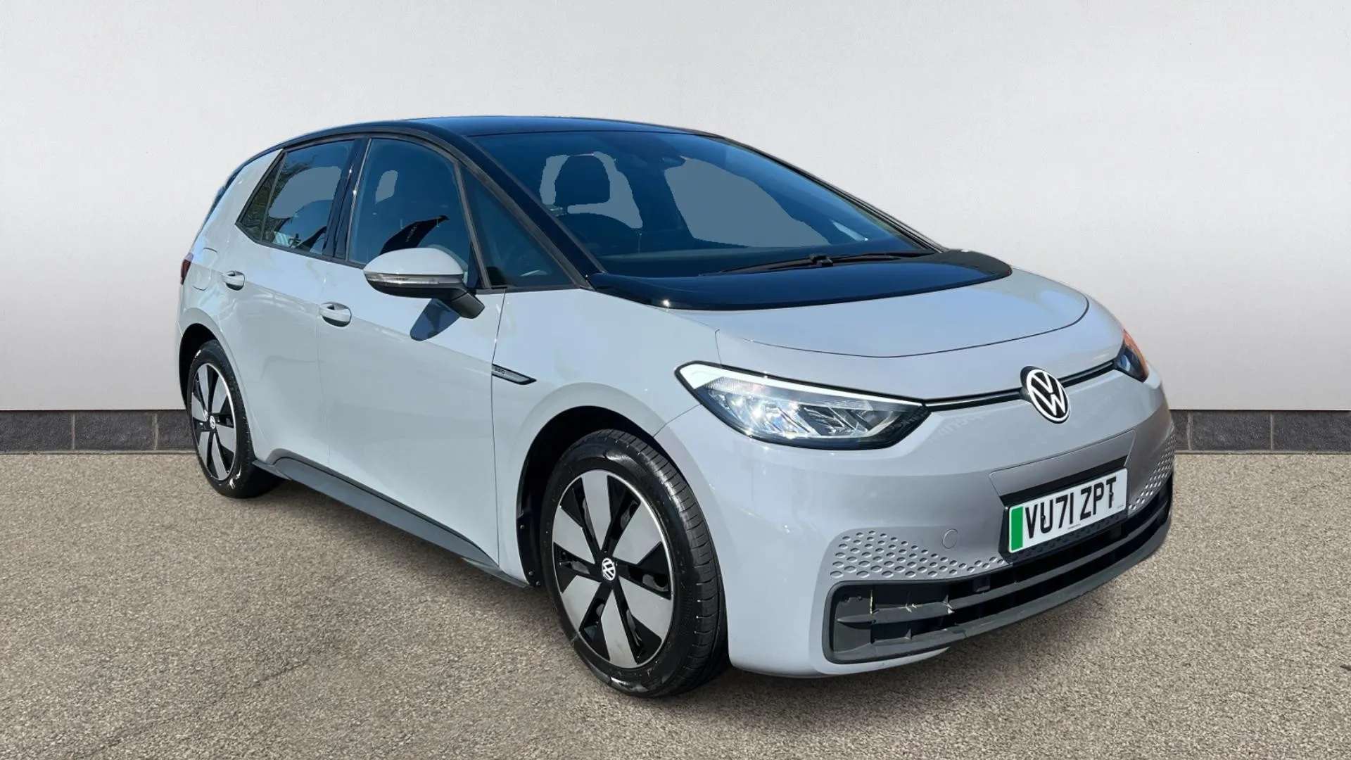 A 2021 VOLKSWAGEN ID.3 150kW Life Pro Performance 58kWh Auto A 2021 VOLKSWAGEN ID.3 150kW Life Pro Performance 58kWh Auto