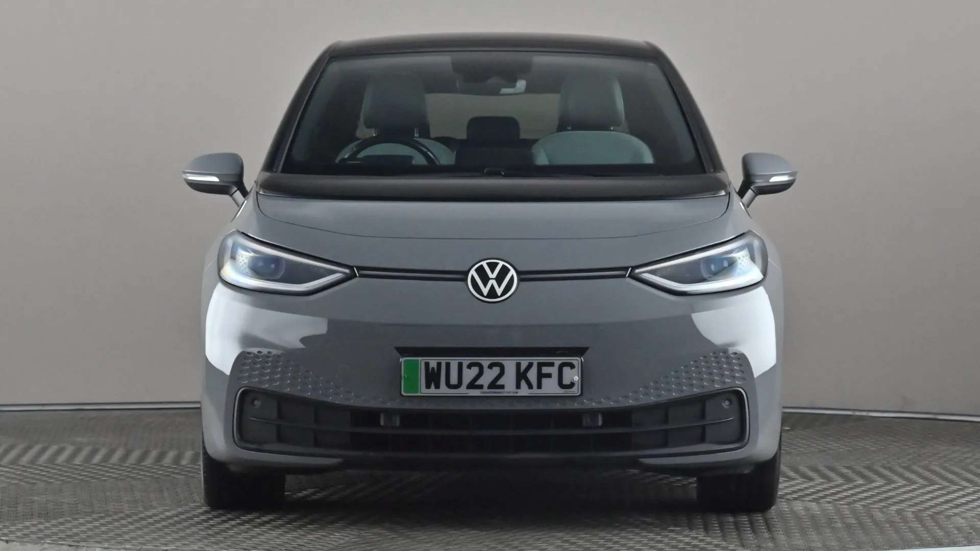 A 2022 VOLKSWAGEN ID.3 150kW Family Pro Performance 58kWh Auto A 2022 VOLKSWAGEN ID.3 150kW Family Pro Performance 58kWh Auto