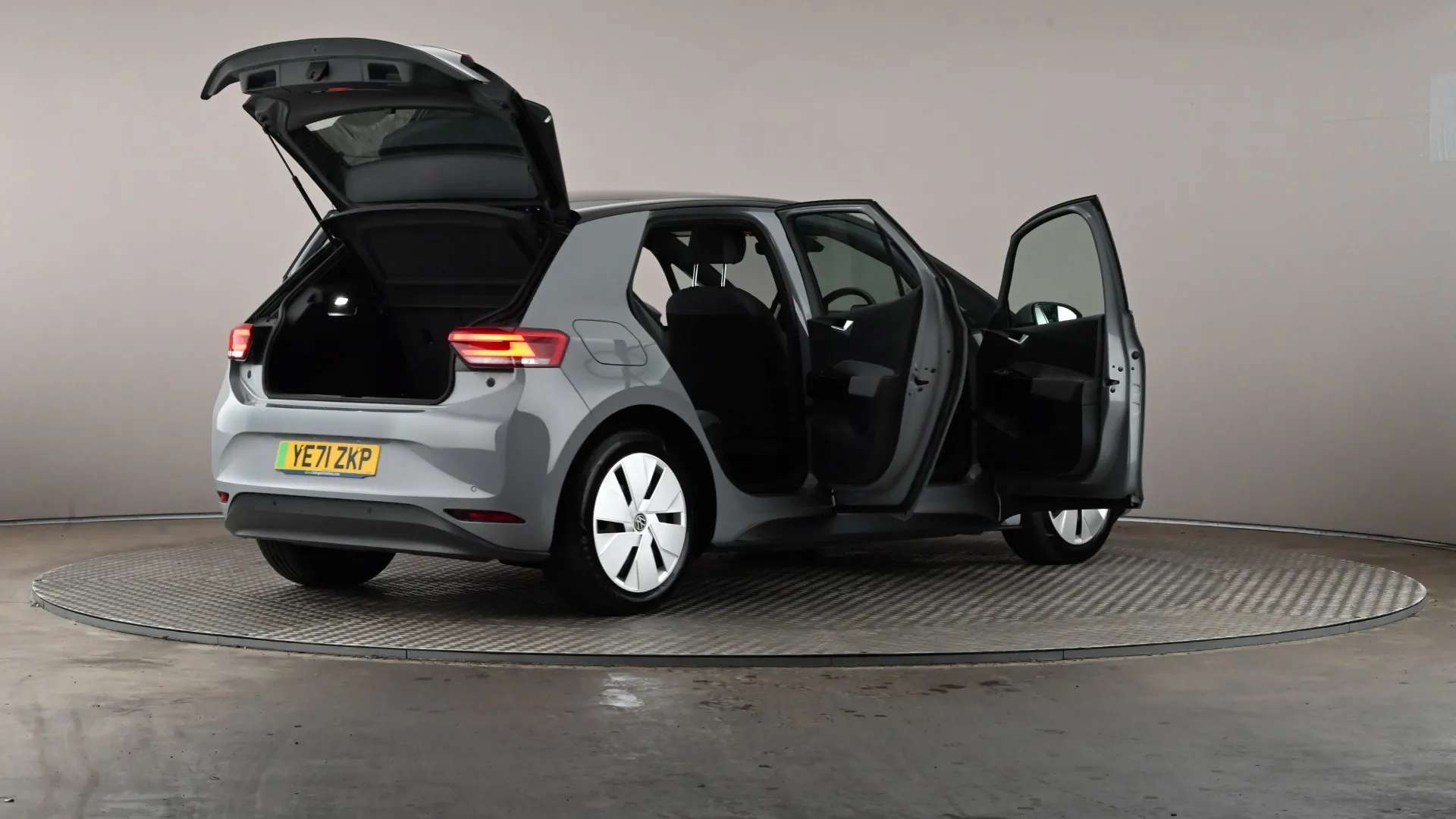 2021 VOLKSWAGEN ID.3 2021 VOLKSWAGEN ID.3