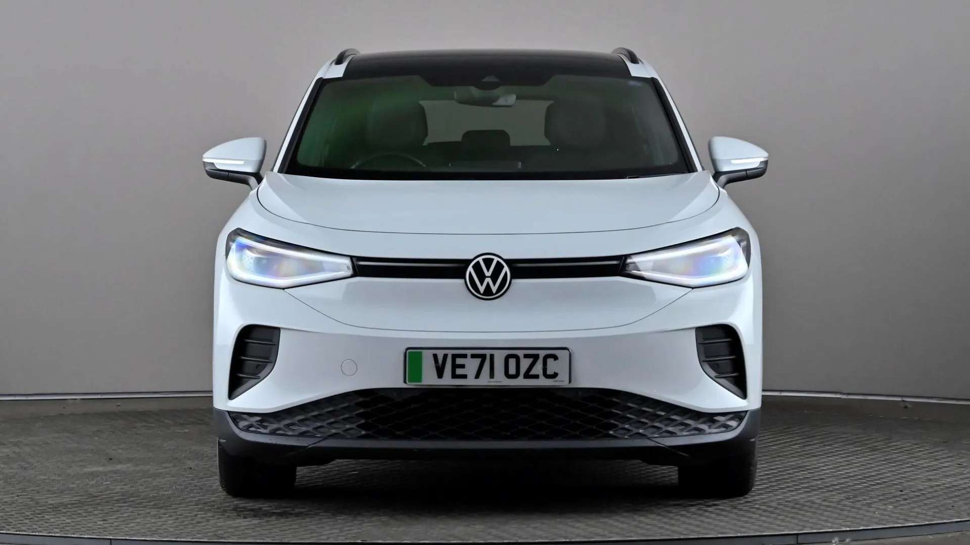 A 2022 VOLKSWAGEN ID.4 150kW Family Pro Performance 77kWh Auto A 2022 VOLKSWAGEN ID.4 150kW Family Pro Performance 77kWh Auto
