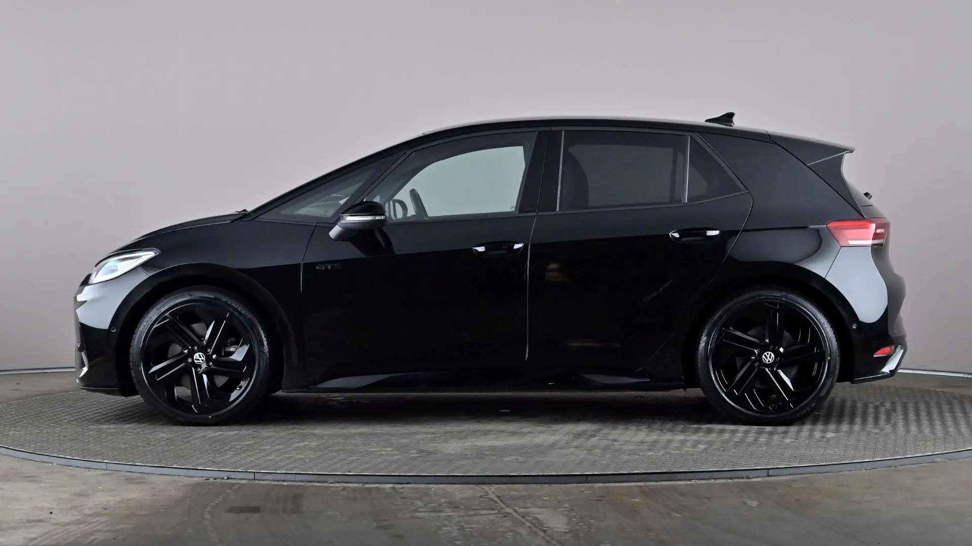 A 2025 VOLKSWAGEN ID.3 240kW GTX Performance 79kWh Auto A 2025 VOLKSWAGEN ID.3 240kW GTX Performance 79kWh Auto